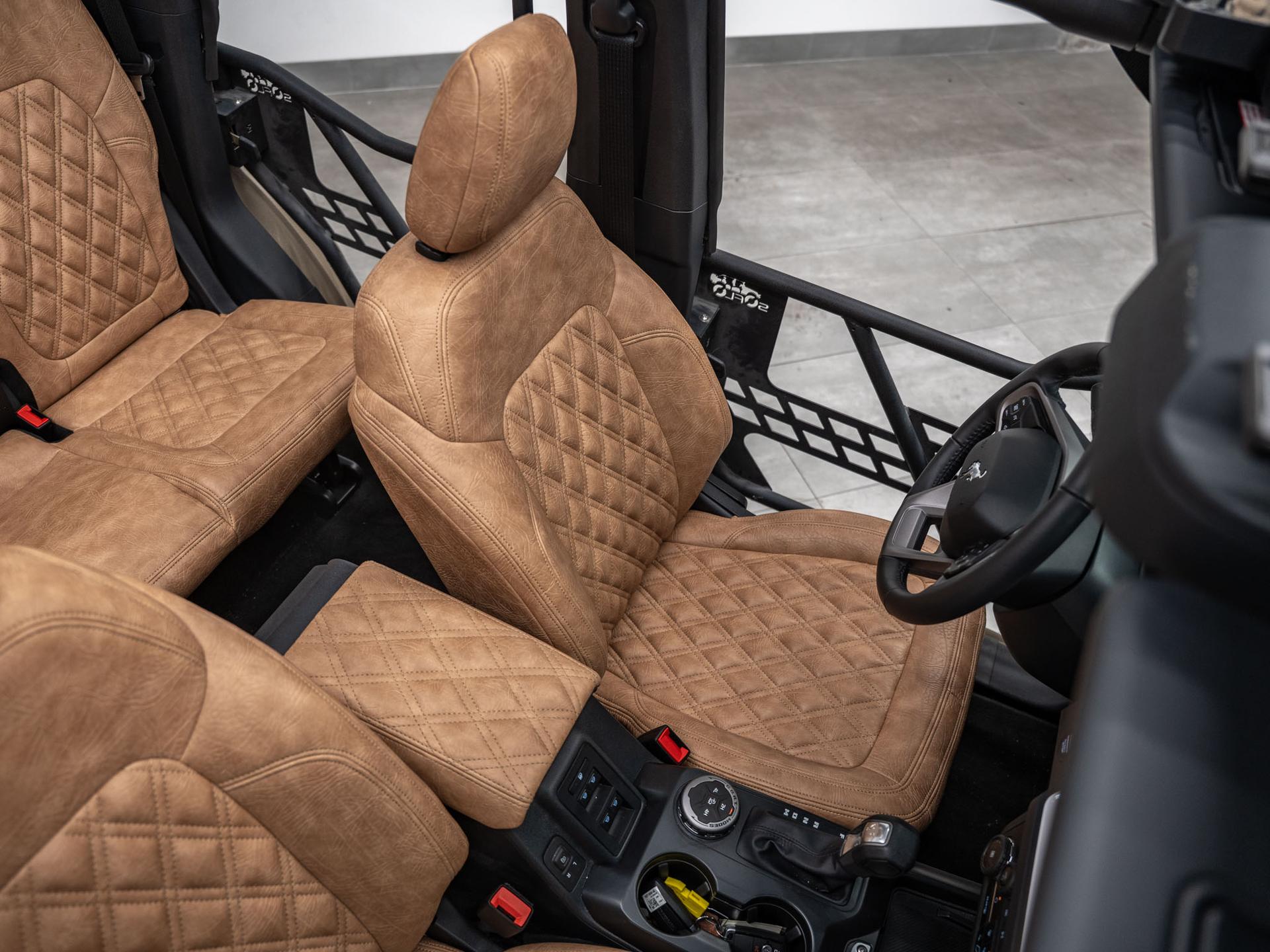 2026 FORD BRONCO 4X4 in Tan, photo 38 of 58