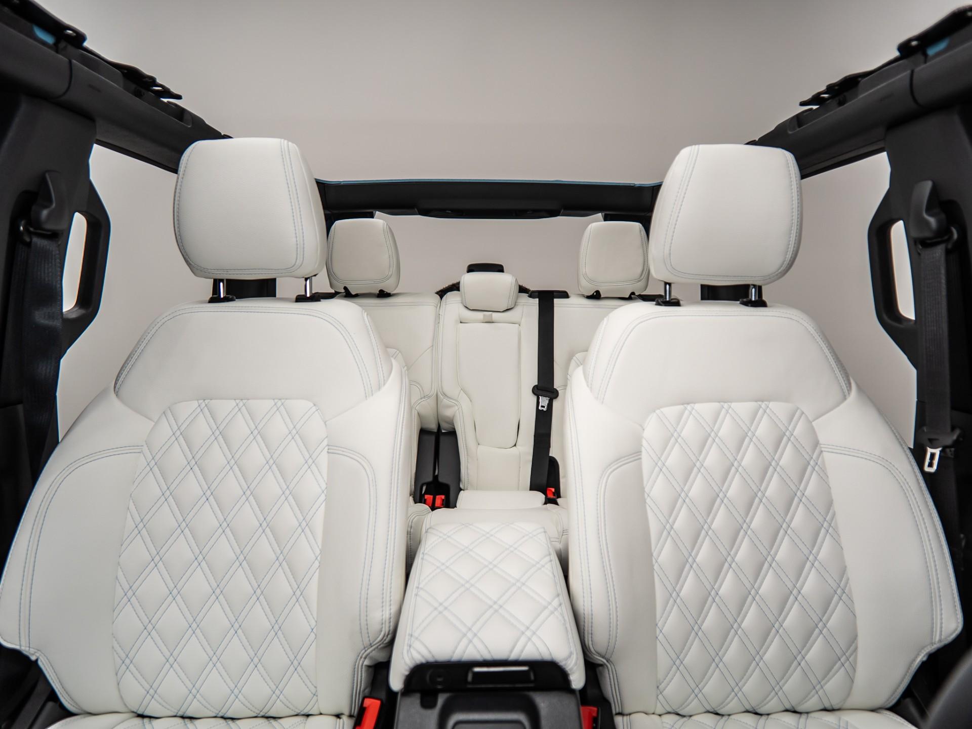 2025 FORD BRONCO 4X4 in Baby Blue, photo 32 of 55