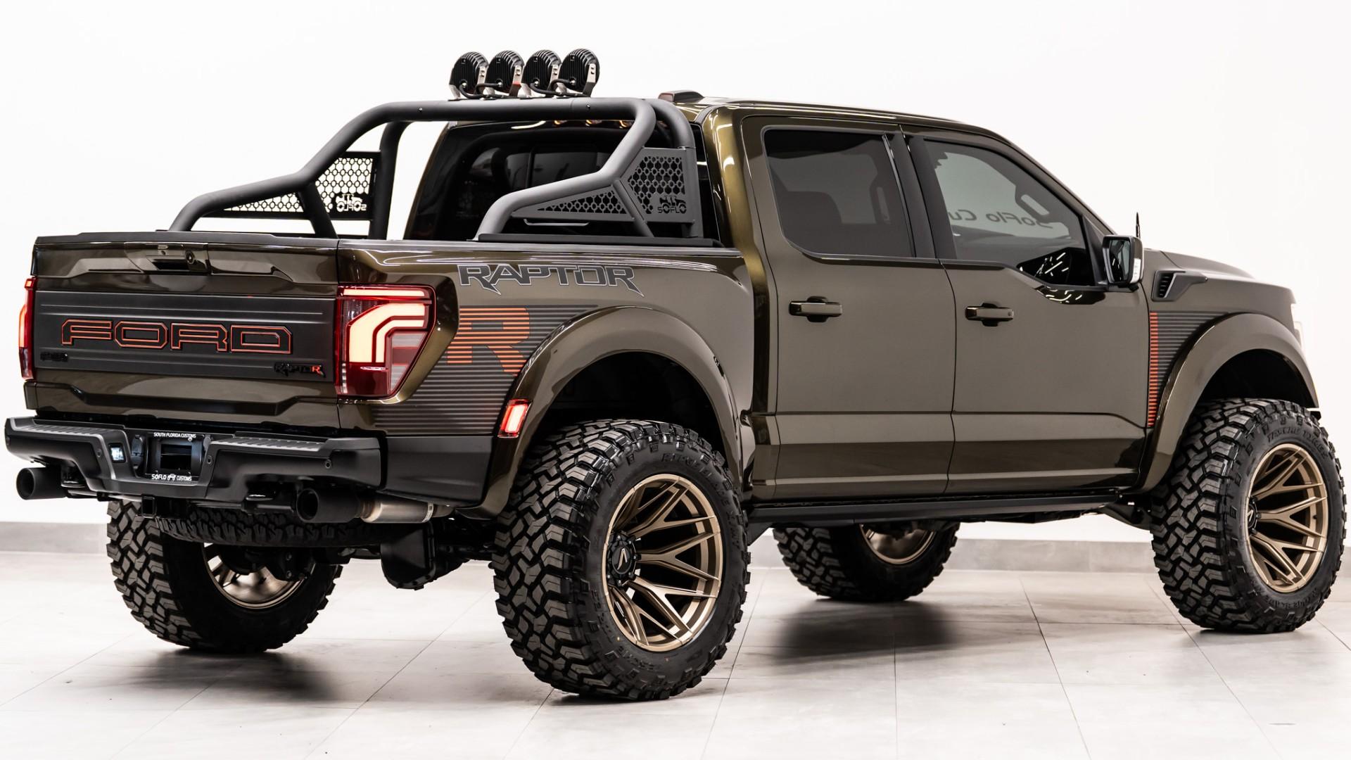 2026 FORD F-150 RAPTOR R in Shelter Green, photo 13 of 59
