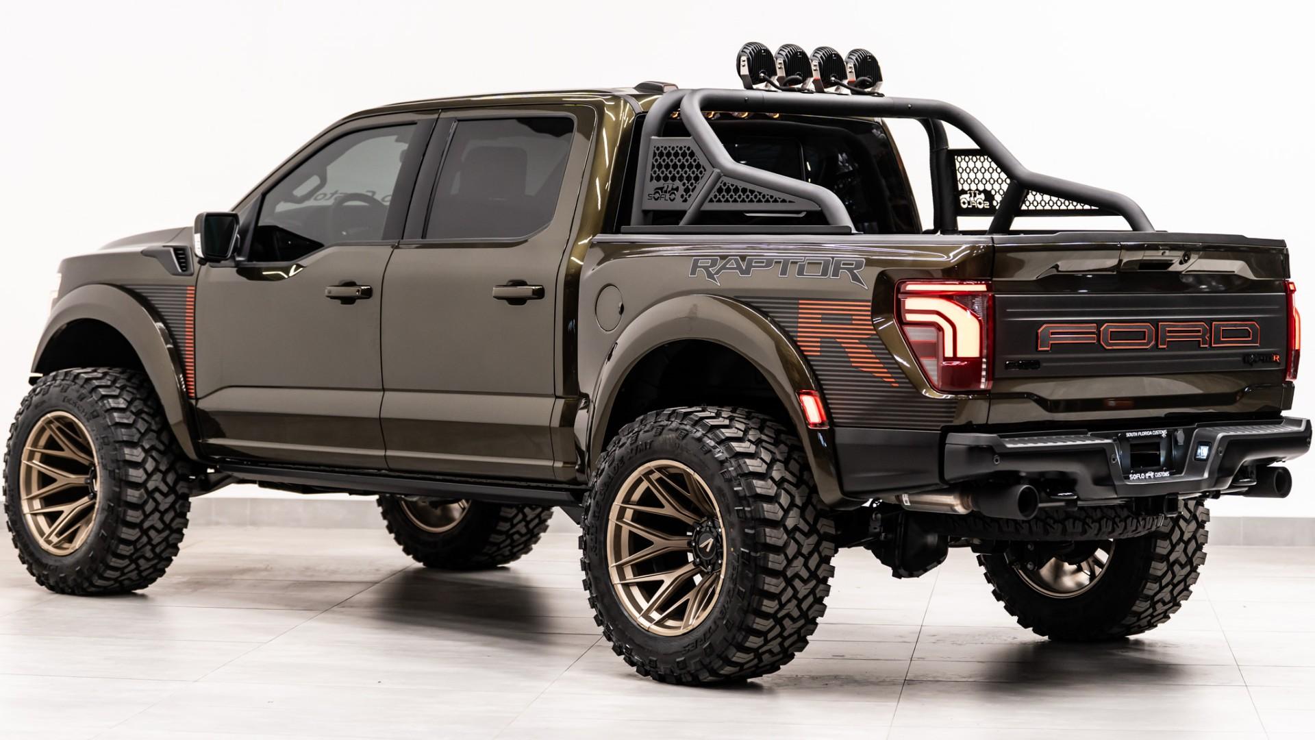 2024 FORD F-150 RAPTOR R in Shelter Green, photo 18 of 59