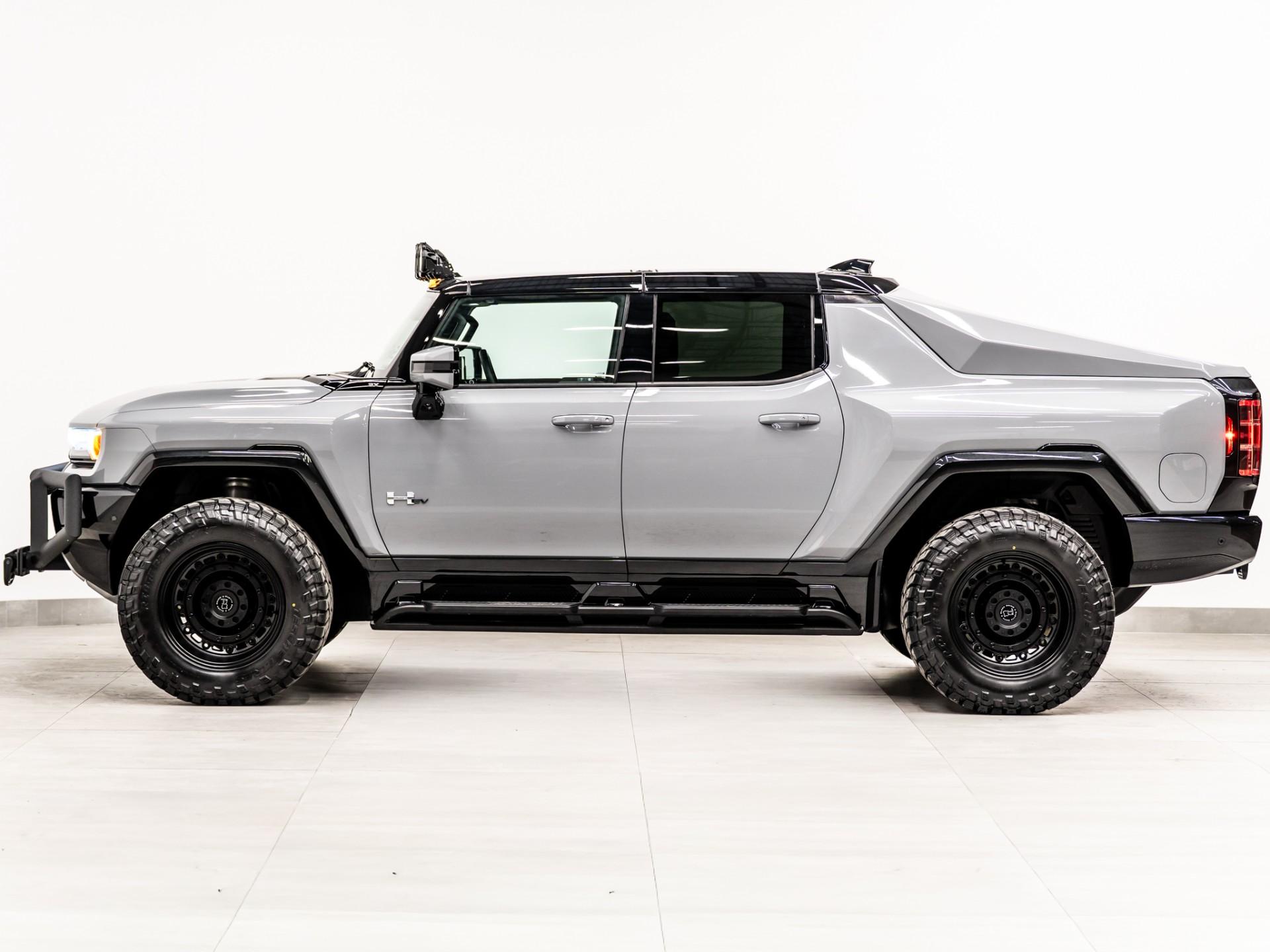 2025 GMC HUMMER EV 2X in METEORITE METALLIC (GREY), photo 22 of 57