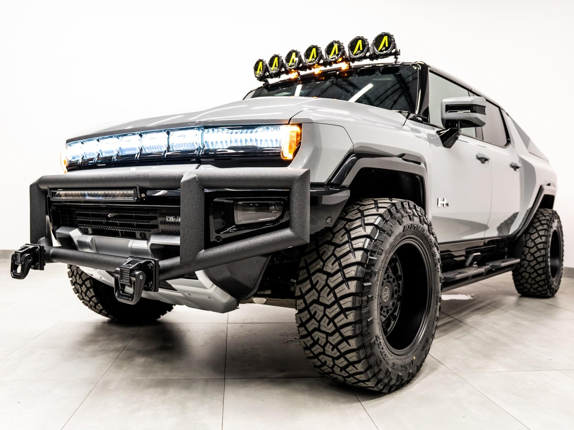 2025 GMC HUMMER EV 2X in METEORITE METALLIC (GREY), photo 7 of 57