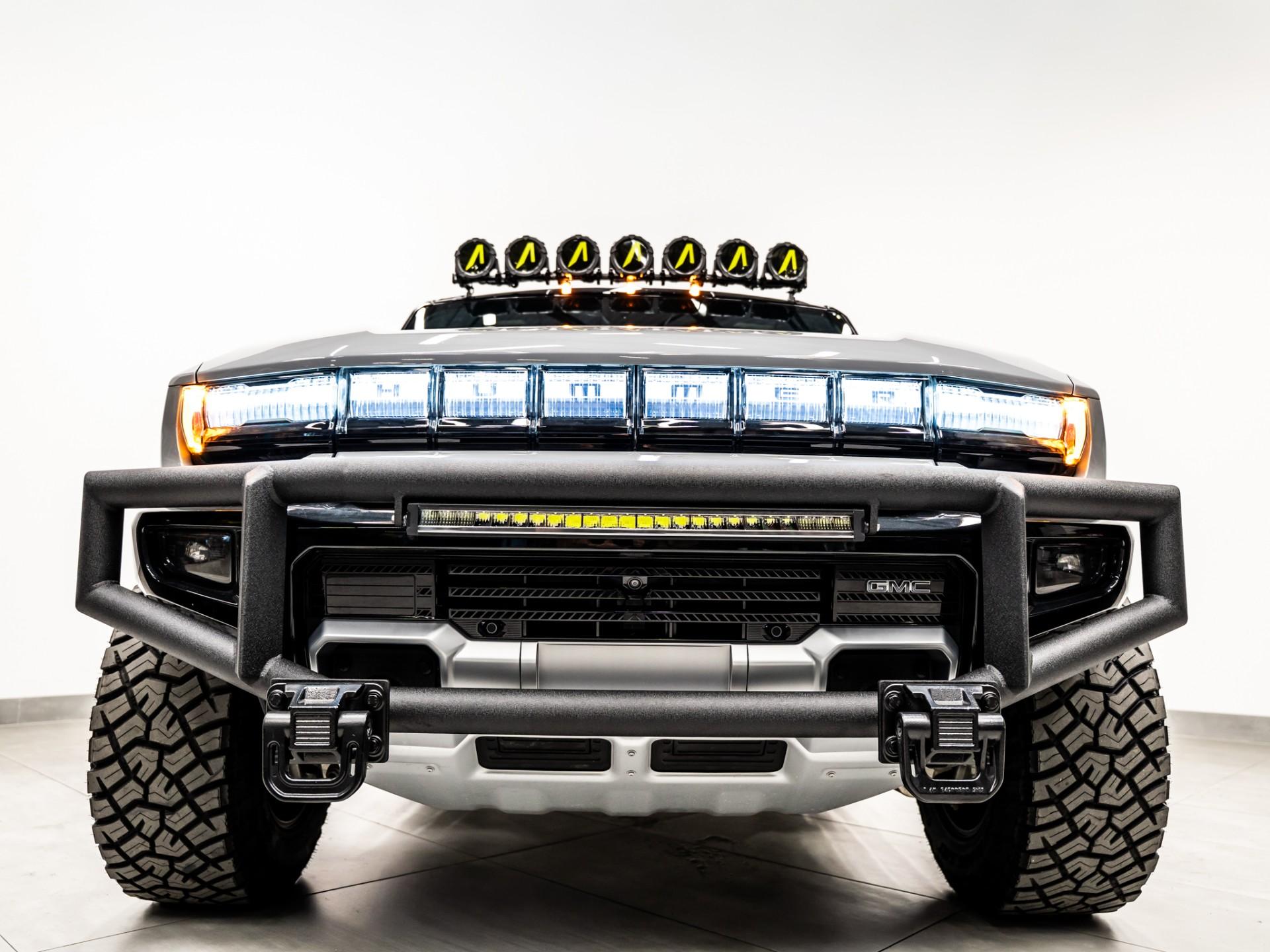 2025 GMC HUMMER EV 2X in METEORITE METALLIC (GREY), photo 10 of 57