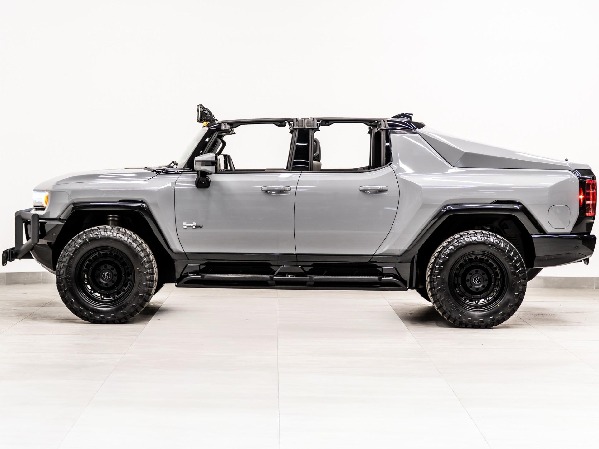 2025 GMC HUMMER EV 2X in METEORITE METALLIC (GREY), photo 28 of 57