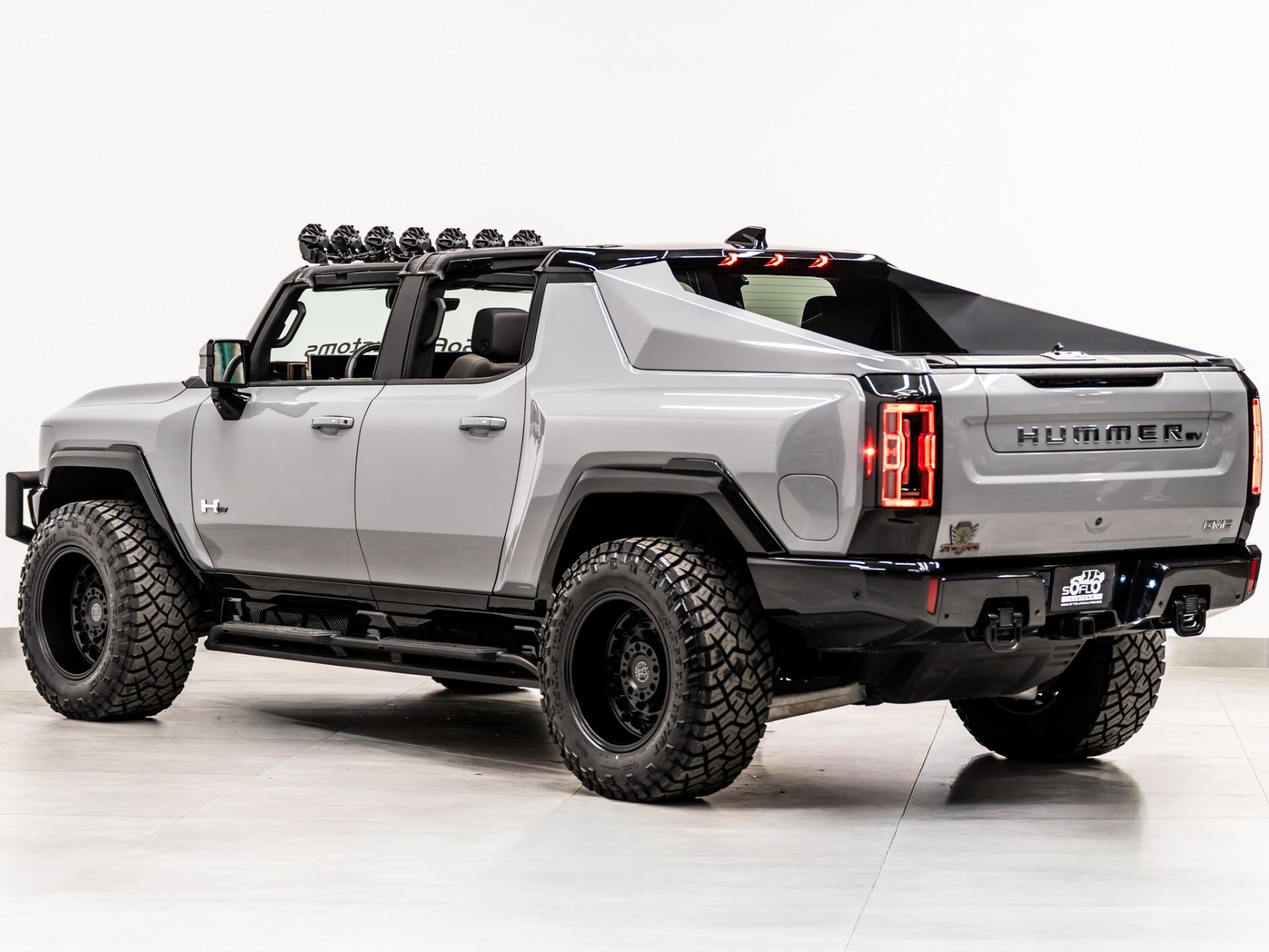 2025 GMC HUMMER EV 2X in METEORITE METALLIC (GREY), photo 27 of 57