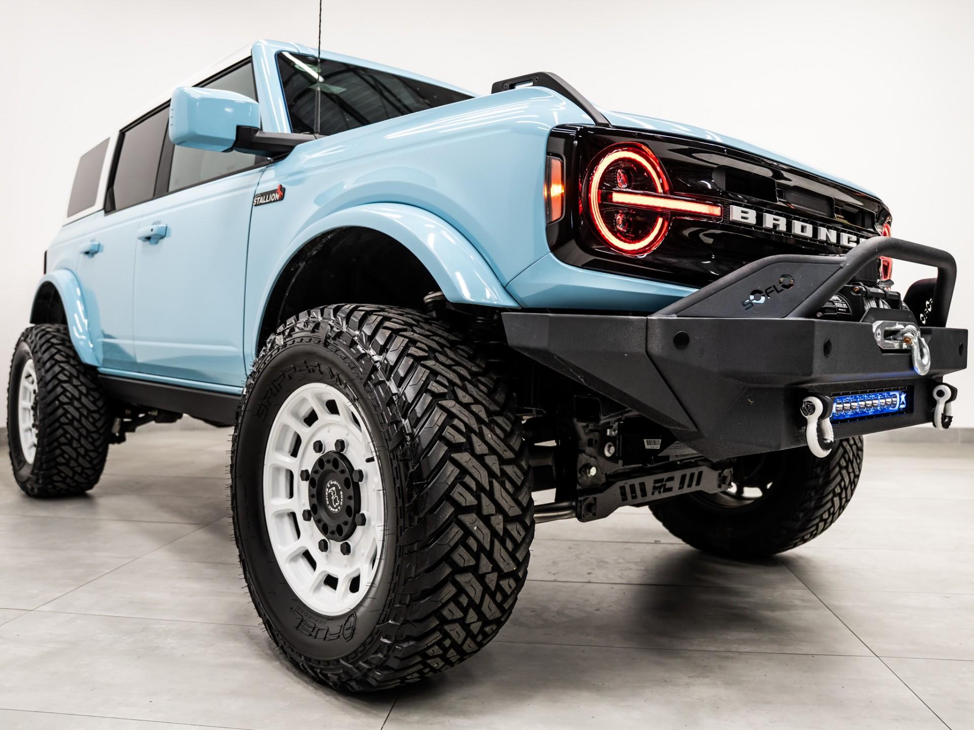 2024 FORD BRONCO 4X4 in Blue, photo 8 of 50