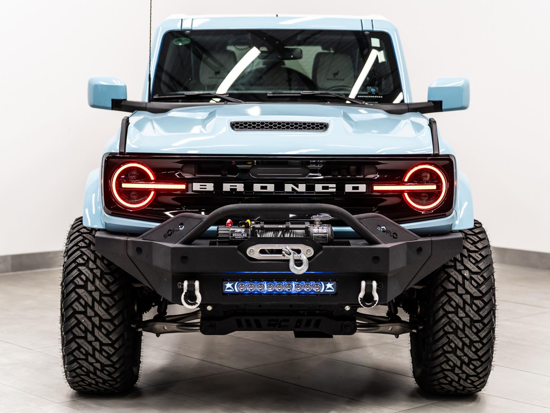 2024 FORD BRONCO 4X4 in Blue, photo 2 of 50