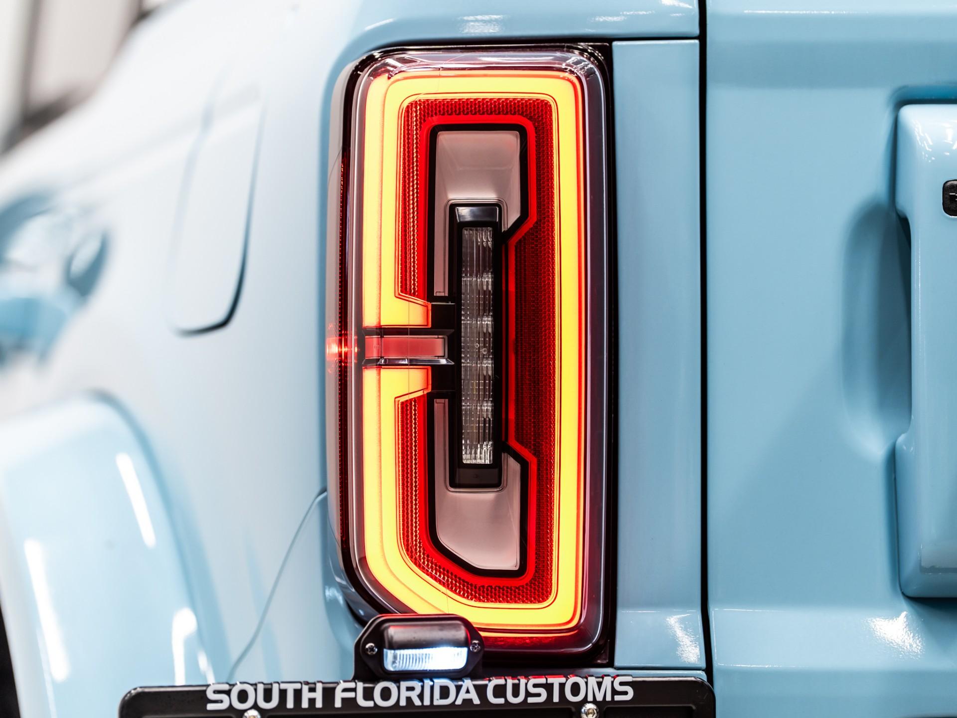 2024 FORD BRONCO 4X4 in Blue, photo 16 of 50