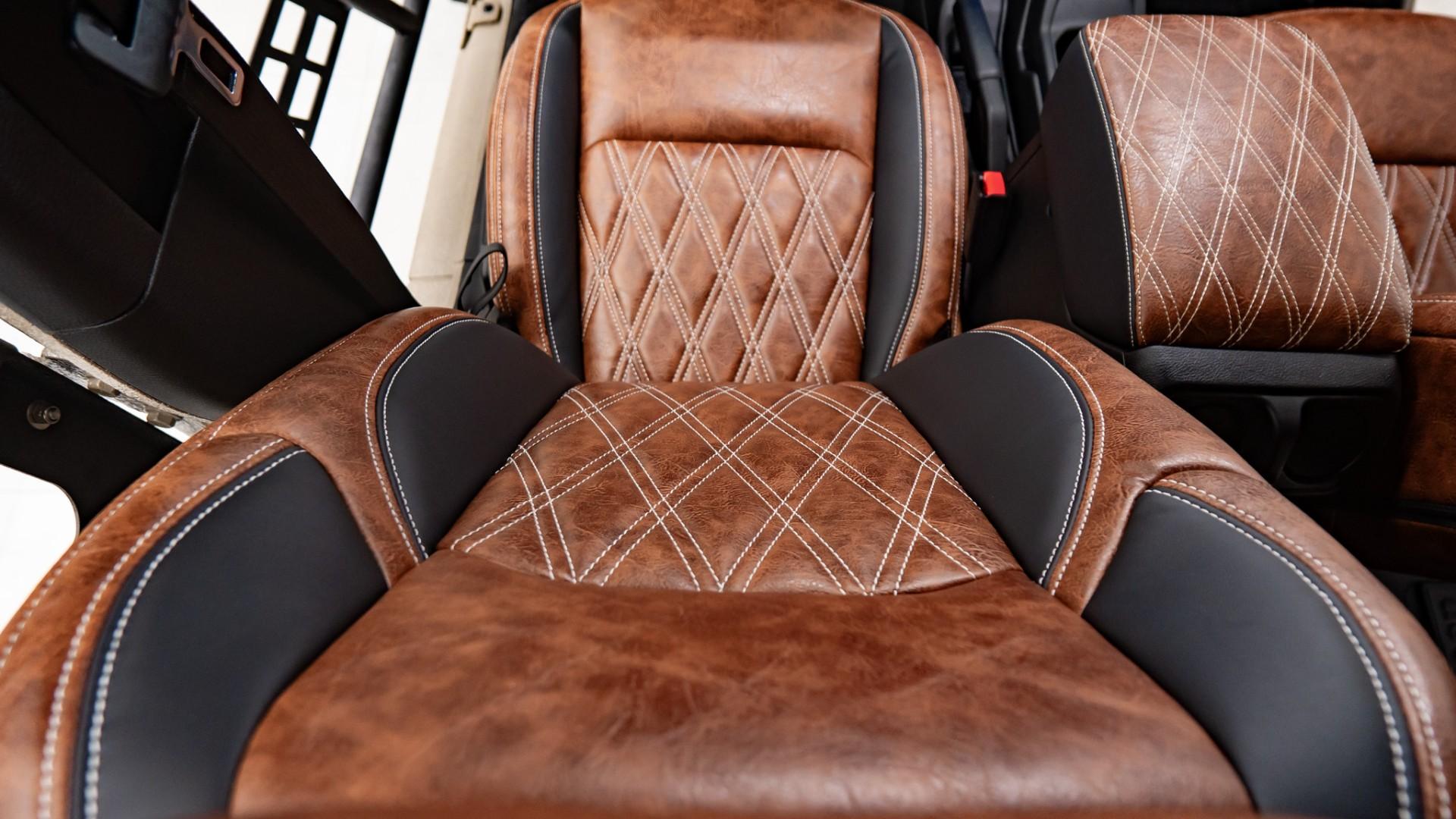 2026 JEEP GLADIATOR 4X4 in Tan, photo 37 of 55