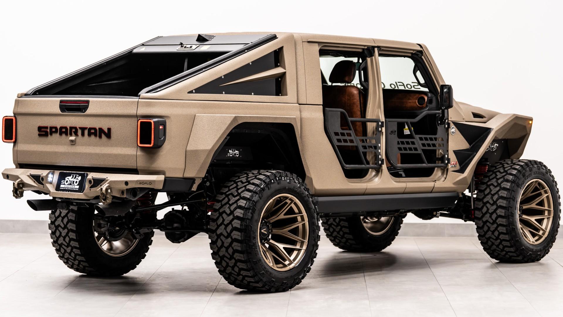 2026 JEEP GLADIATOR 4X4 in Tan, photo 26 of 55