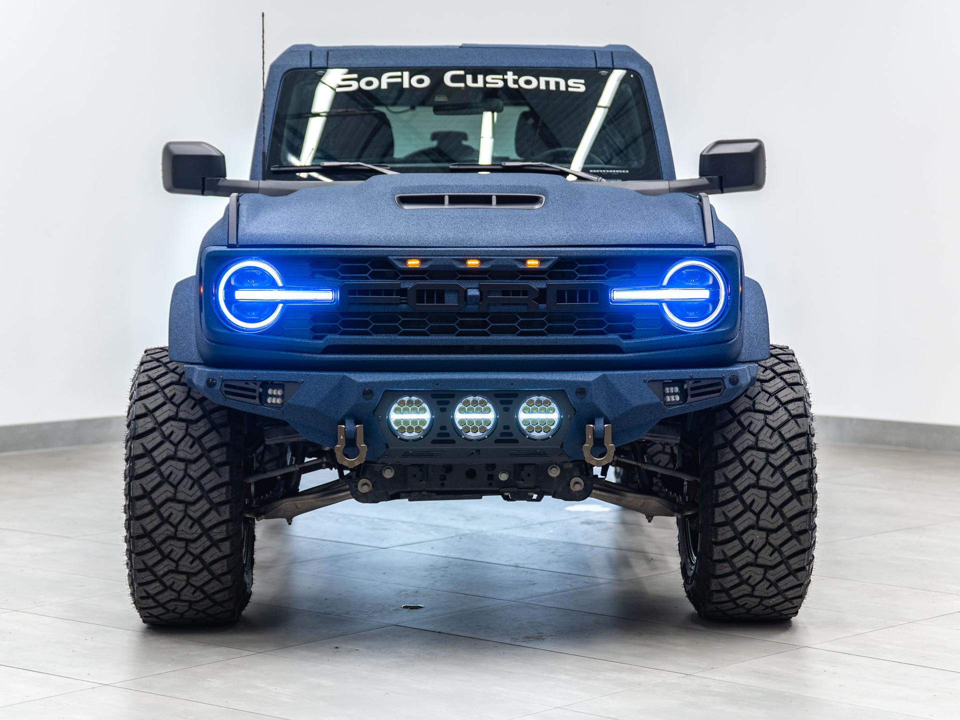 2026 FORD BRONCO 4X4 in Blue, photo 2 of 5