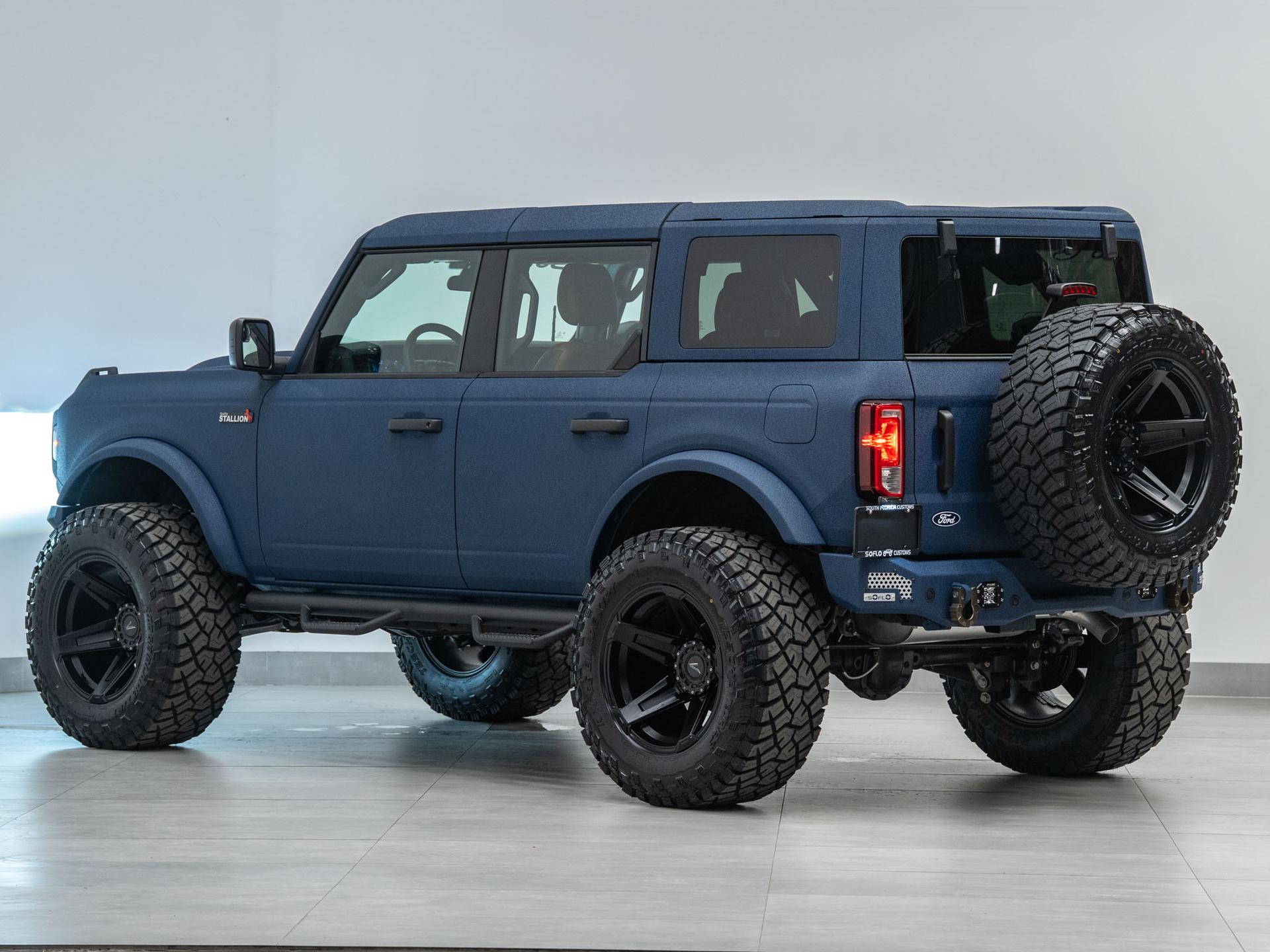 2026 FORD BRONCO 4X4 in Blue, photo 15 of 60