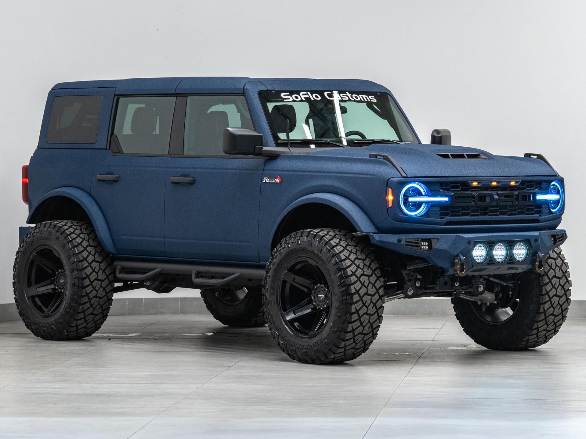 2026 FORD BRONCO 4X4 in Blue, photo 10 of 60