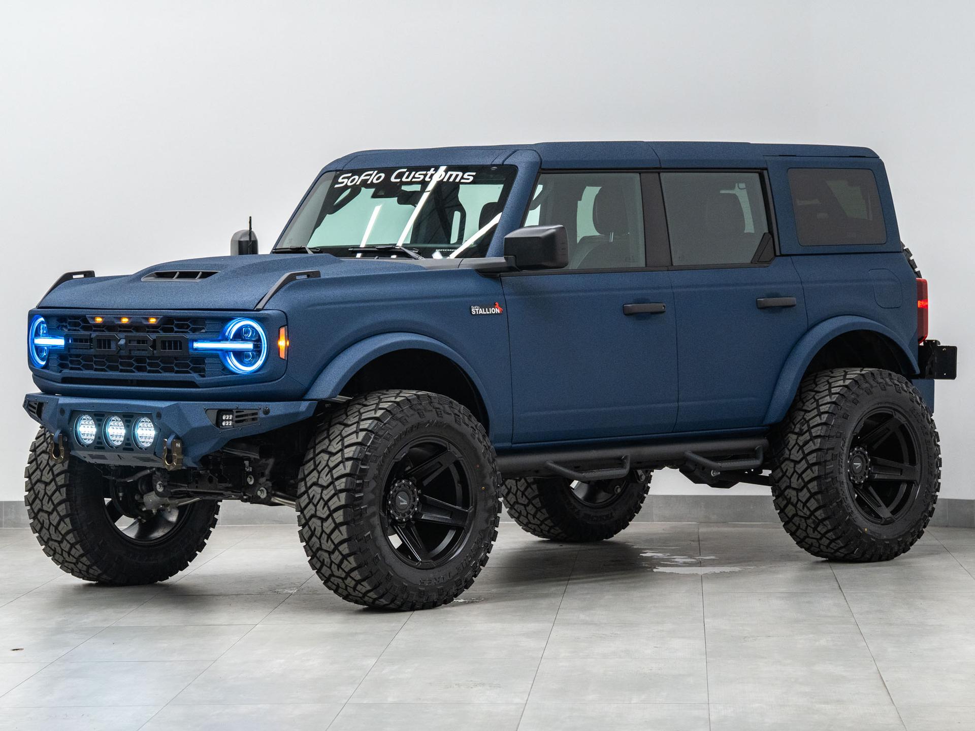 2026 FORD BRONCO 4X4 in Blue, photo 6 of 60