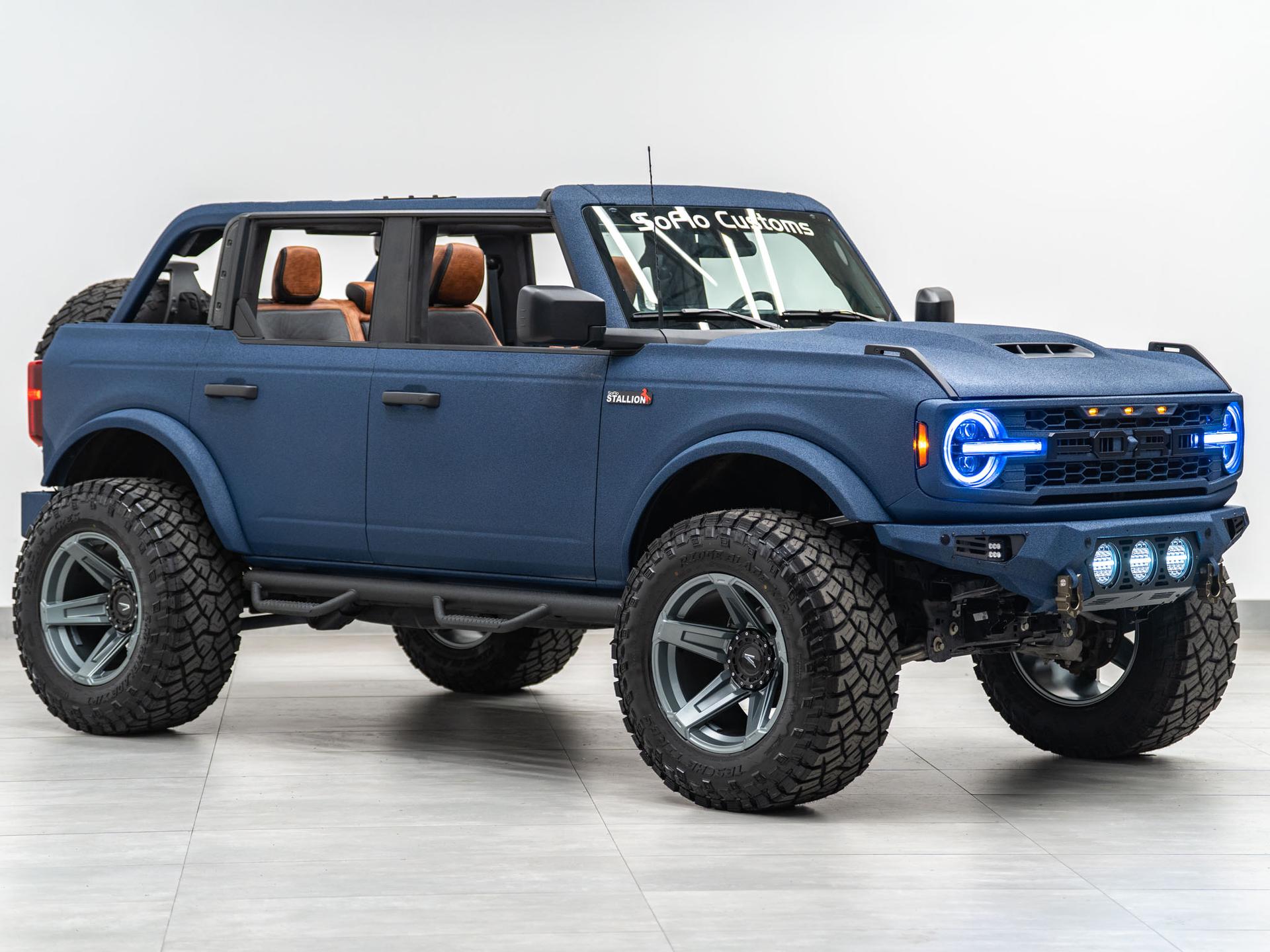 2025 FORD BRONCO 4X4 in Blue, photo 18 of 58