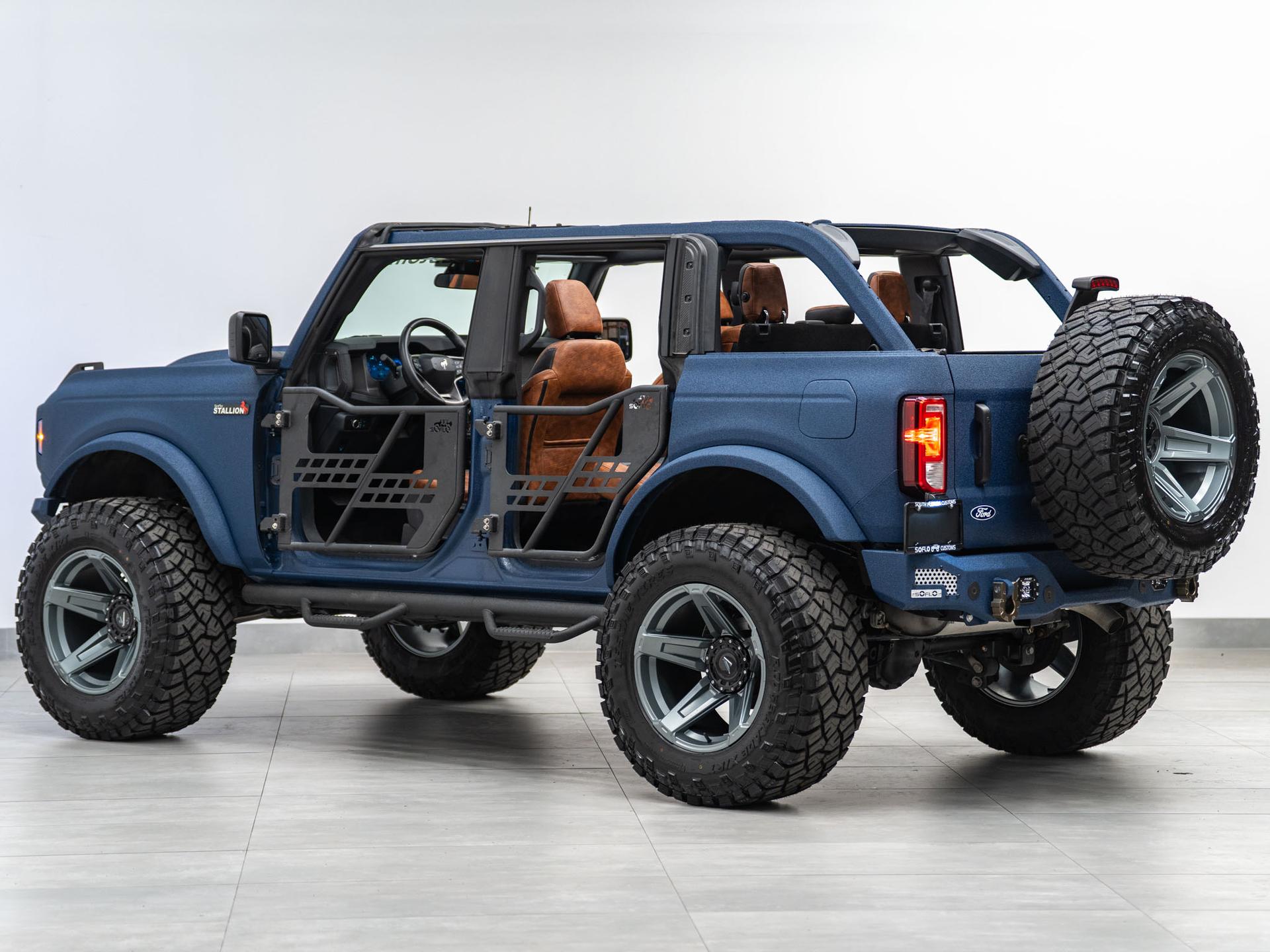 2025 FORD BRONCO 4X4 in Blue, photo 27 of 58
