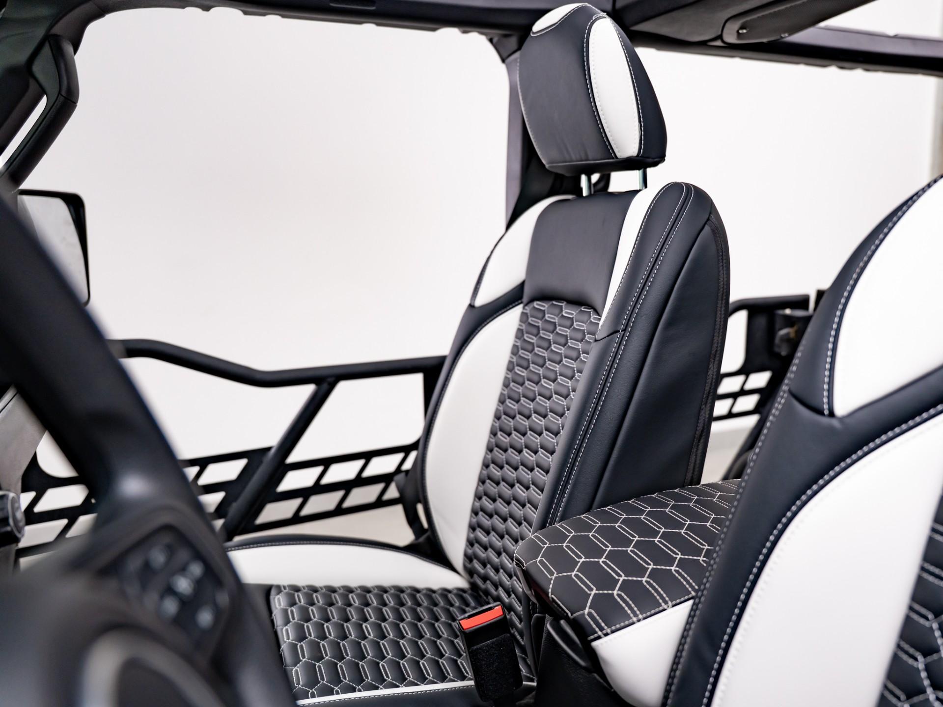 2026 JEEP WRANGLER 4X4 in Granite Crystal Metallic Clearcoat, photo 29 of 58