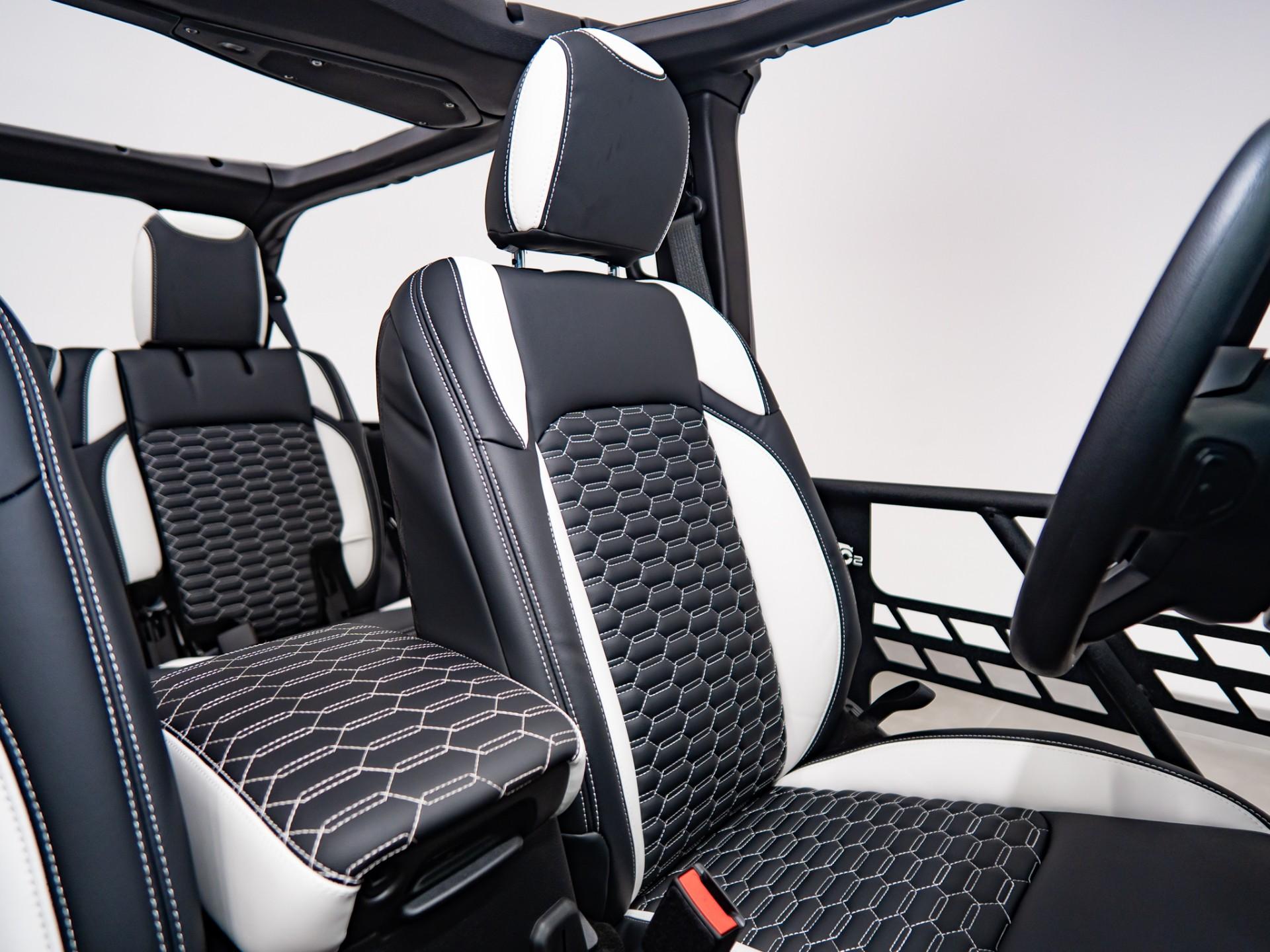 2026 JEEP WRANGLER 4X4 in Granite Crystal Metallic Clearcoat, photo 32 of 58