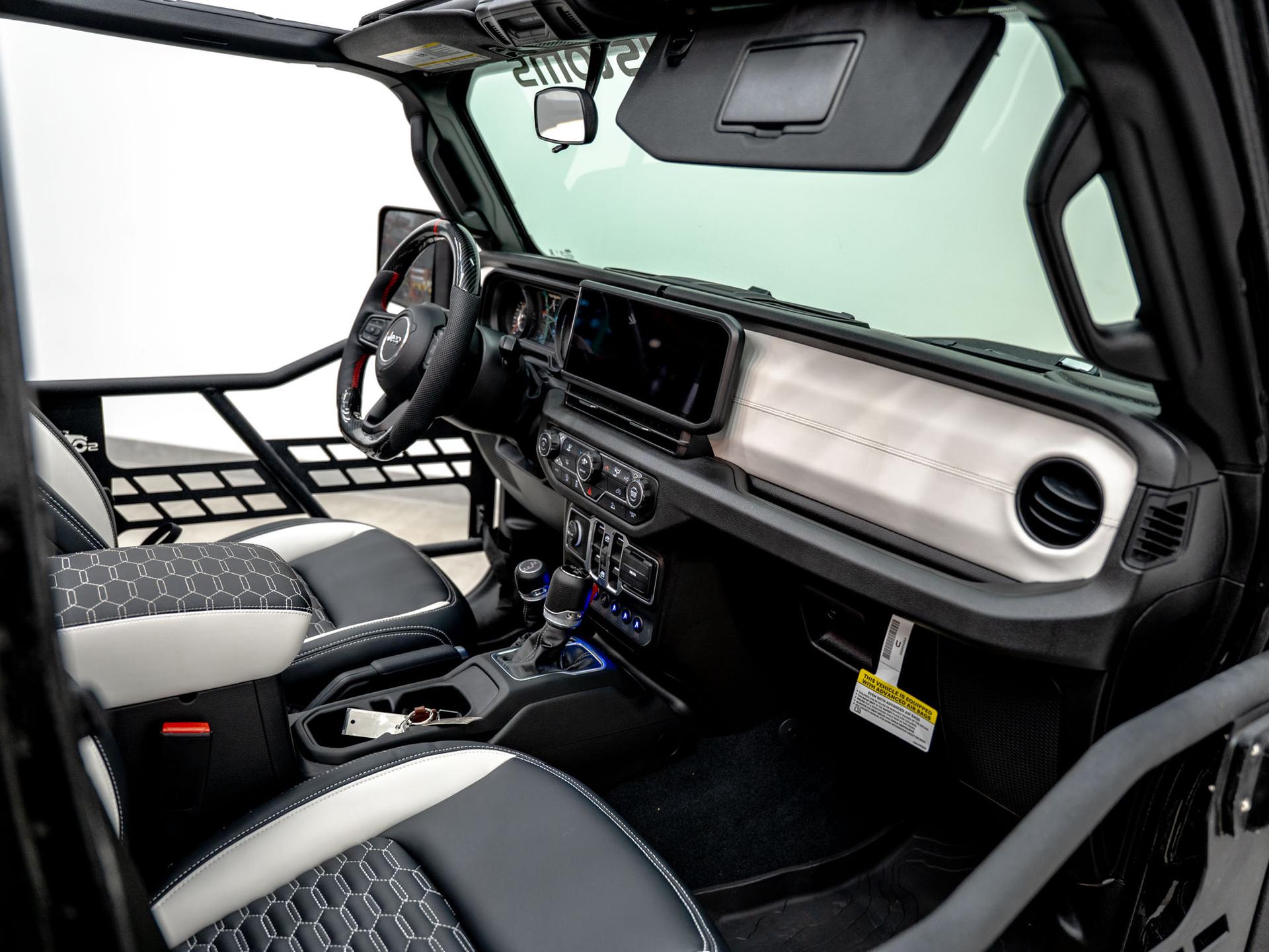 2026 JEEP GLADIATOR 4X4 in Black, photo 45 of 60