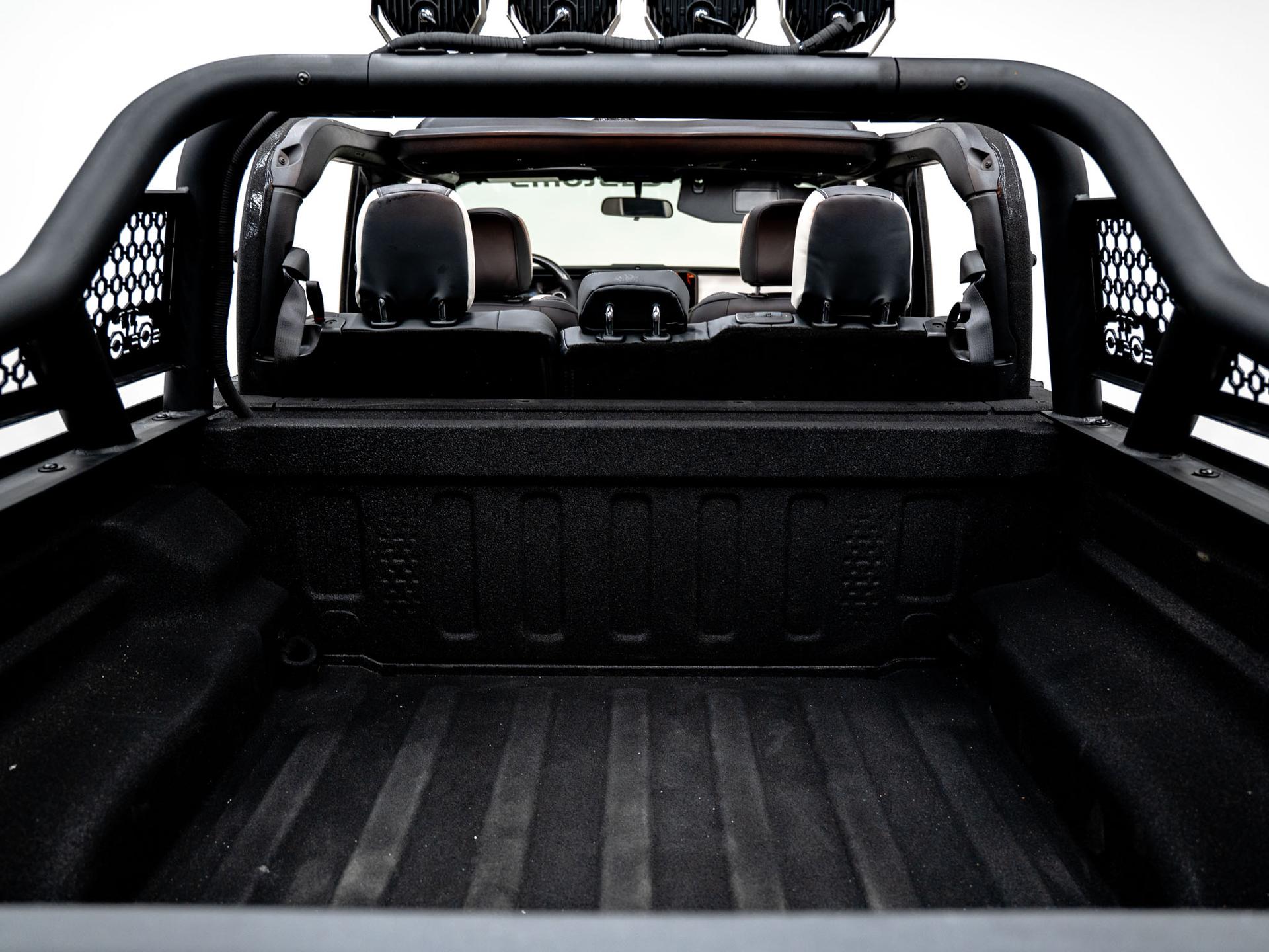 2026 JEEP GLADIATOR 4X4 in Black, photo 25 of 60