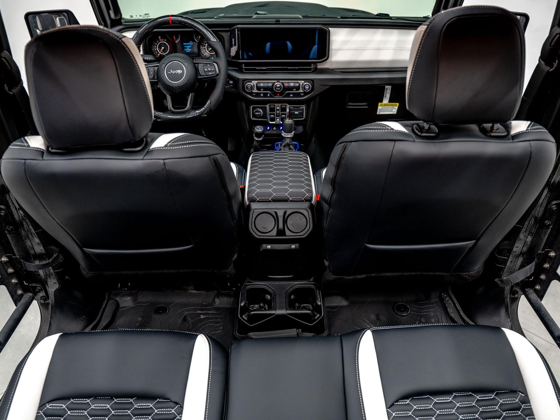 2026 JEEP GLADIATOR 4X4 in Black, photo 49 of 60