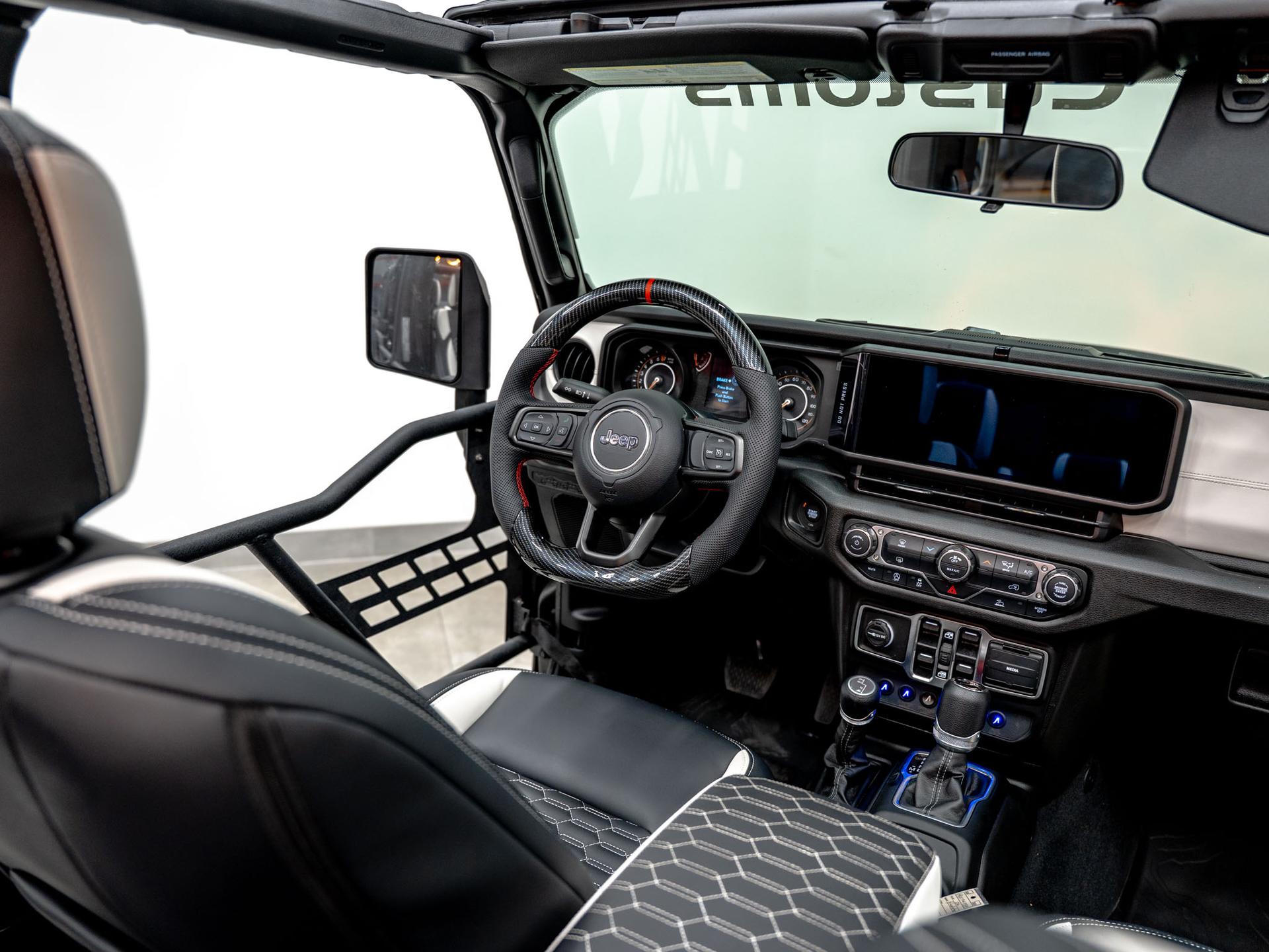 2026 JEEP GLADIATOR 4X4 in Black, photo 44 of 60