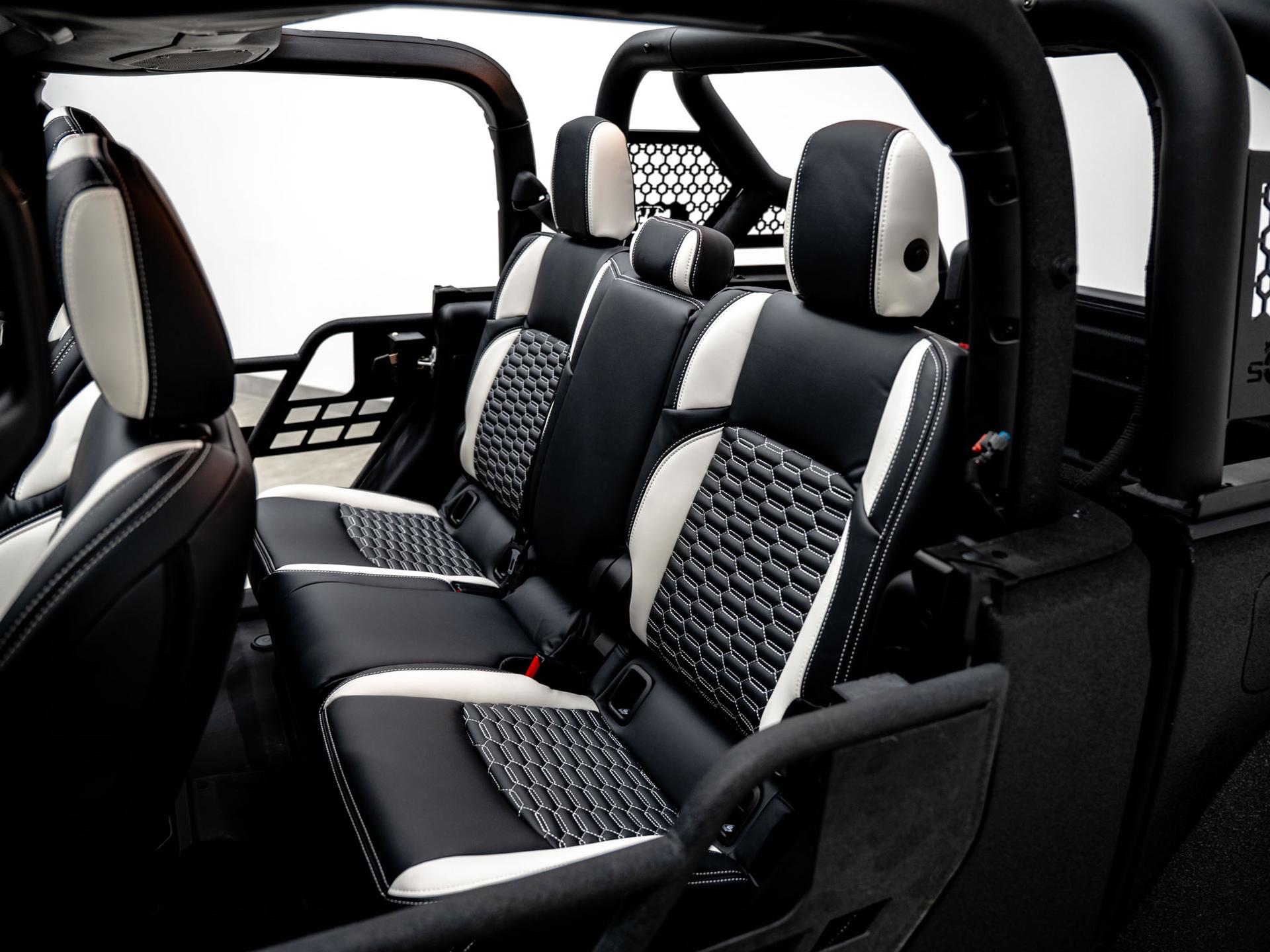 2026 JEEP GLADIATOR 4X4 in Black, photo 50 of 60