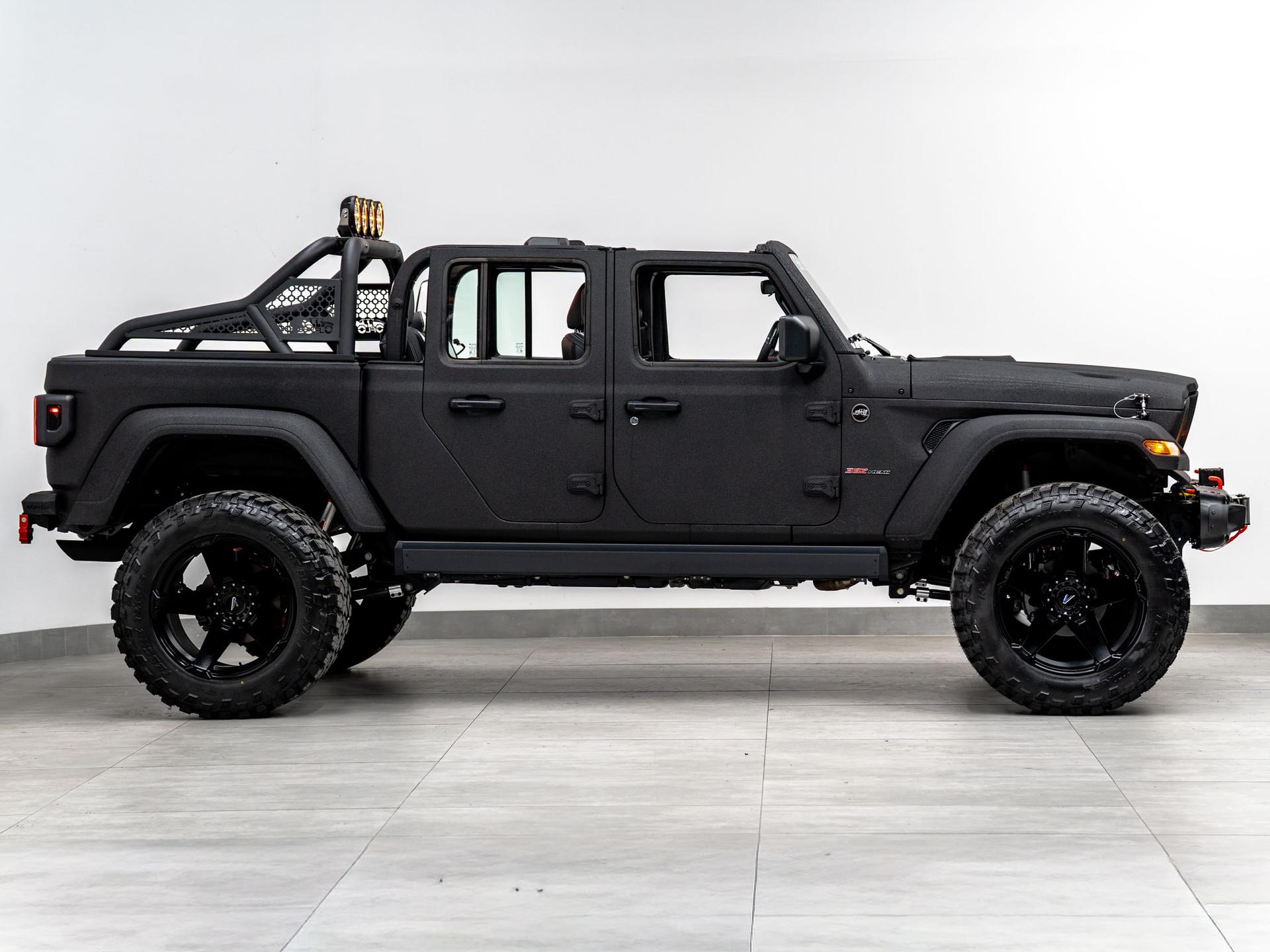 2026 JEEP GLADIATOR 4X4 in Black, photo 27 of 60