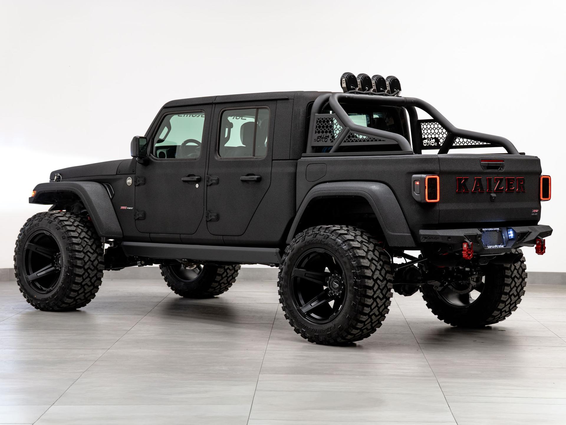 2026 JEEP GLADIATOR 4X4 in Black, photo 12 of 60