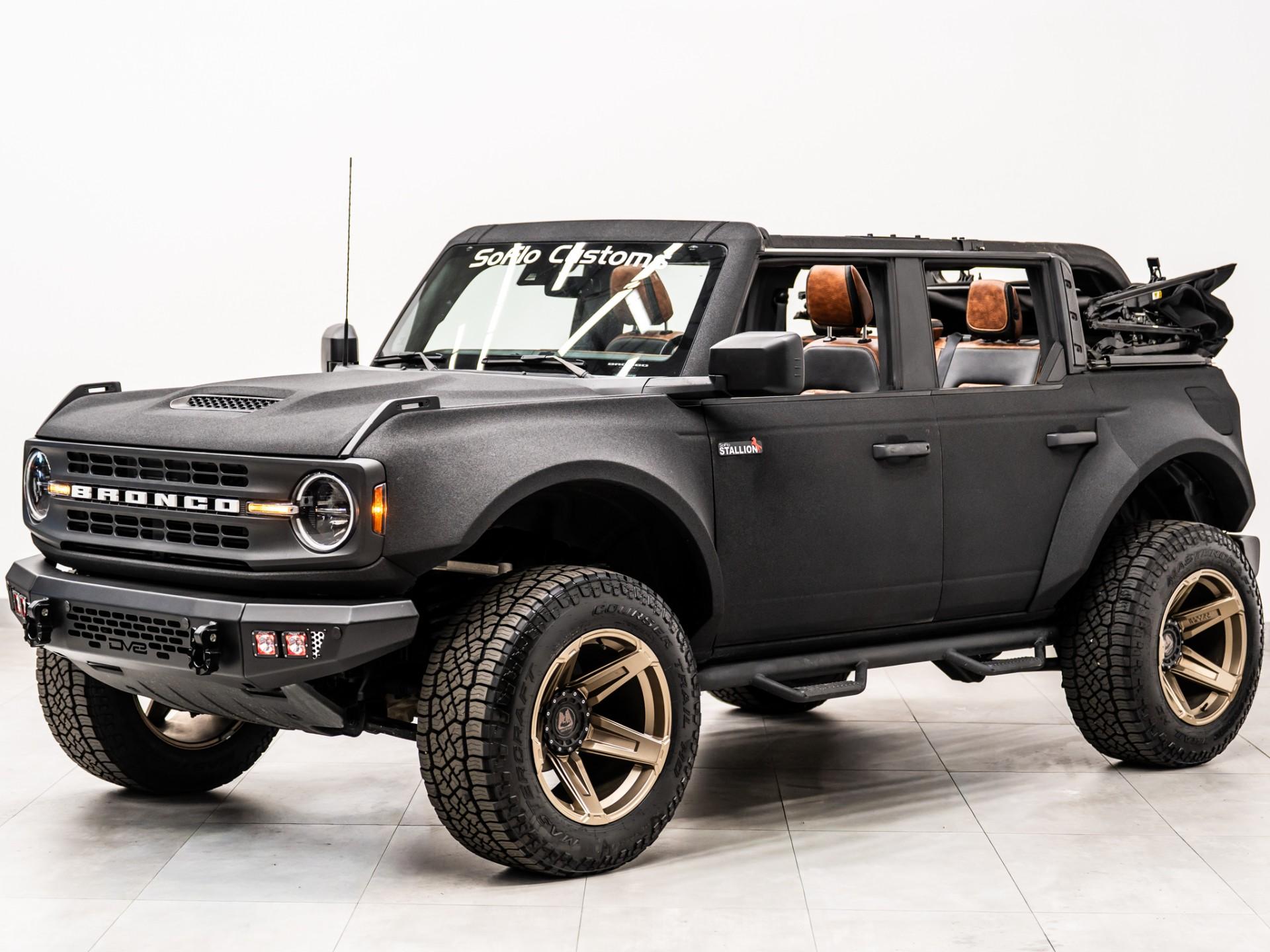 2022 FORD BRONCO 4X4 in Black, photo 17 of 60