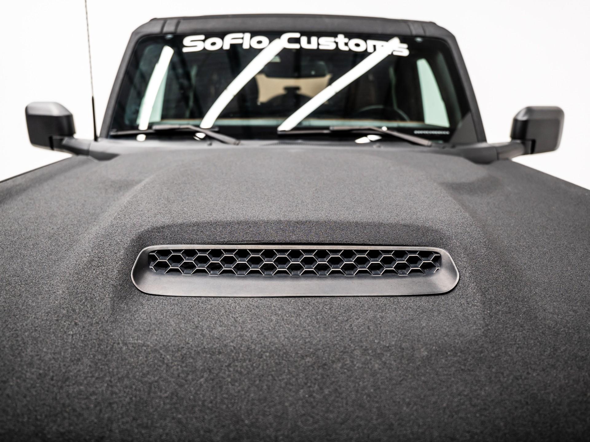 2022 FORD BRONCO 4X4 in Black, photo 7 of 60