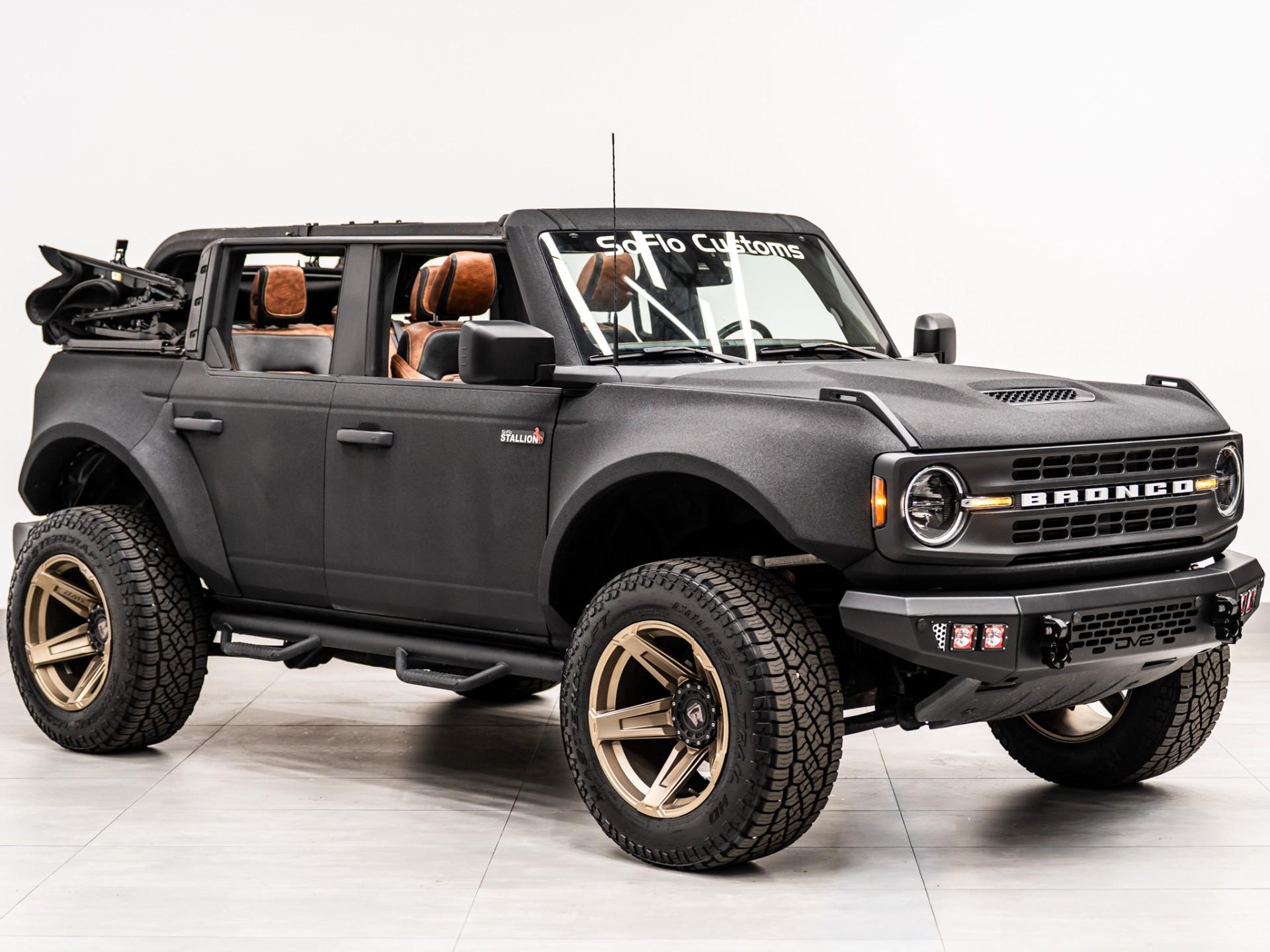 2022 FORD BRONCO 4X4 in Black, photo 22 of 60