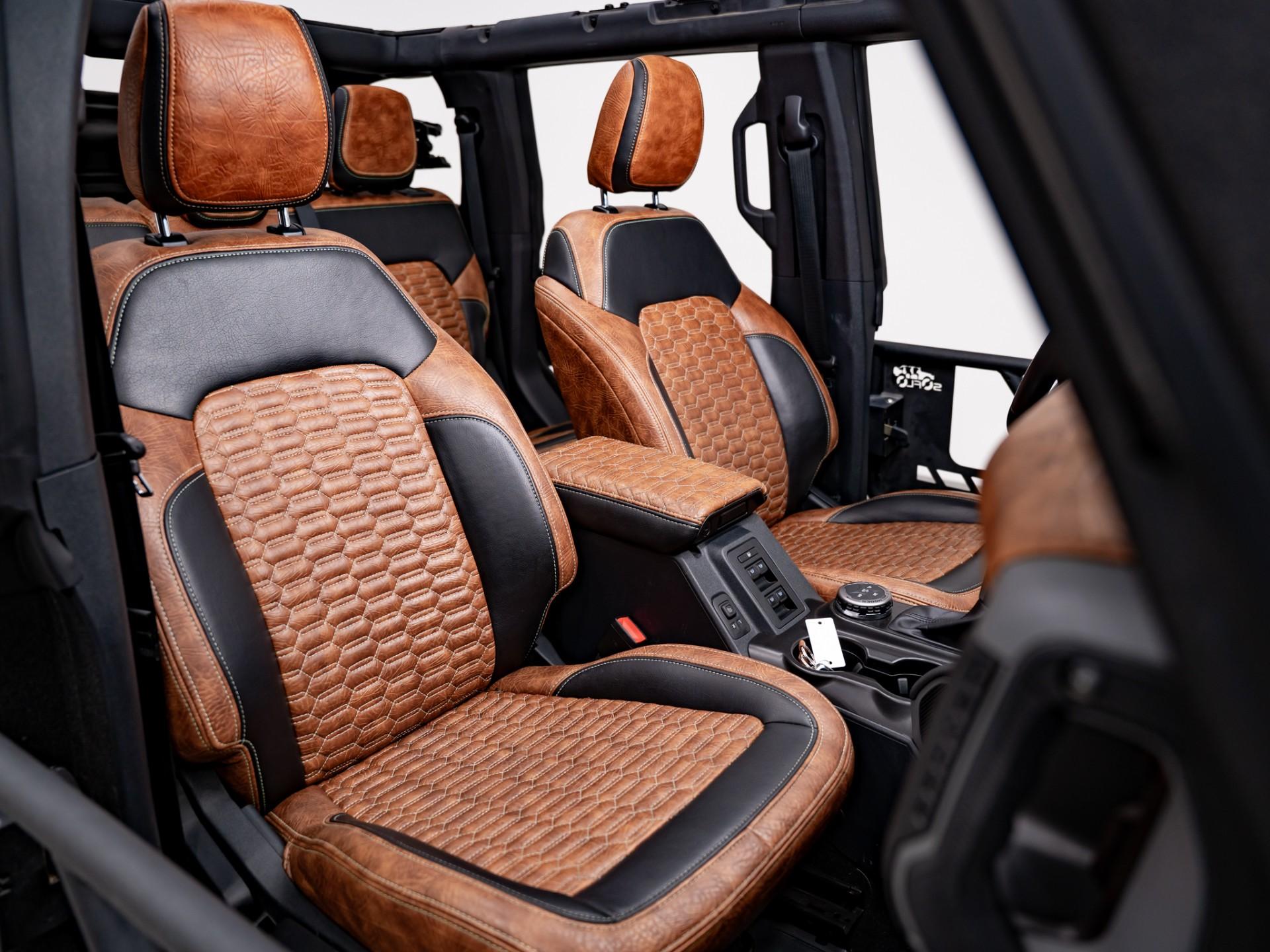 2022 FORD BRONCO 4X4 in Black, photo 34 of 60