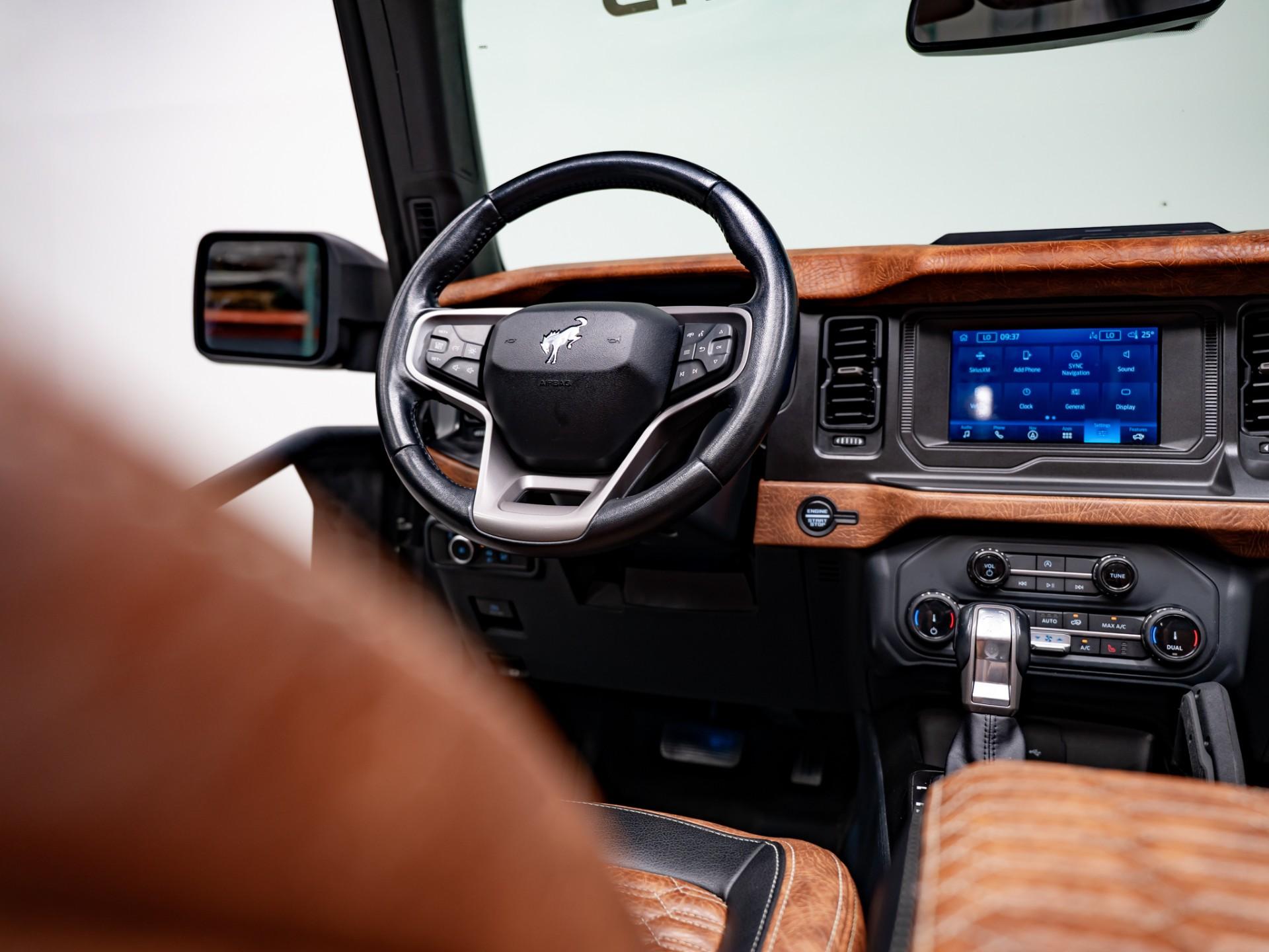 2022 FORD BRONCO 4X4 in Black, photo 42 of 60