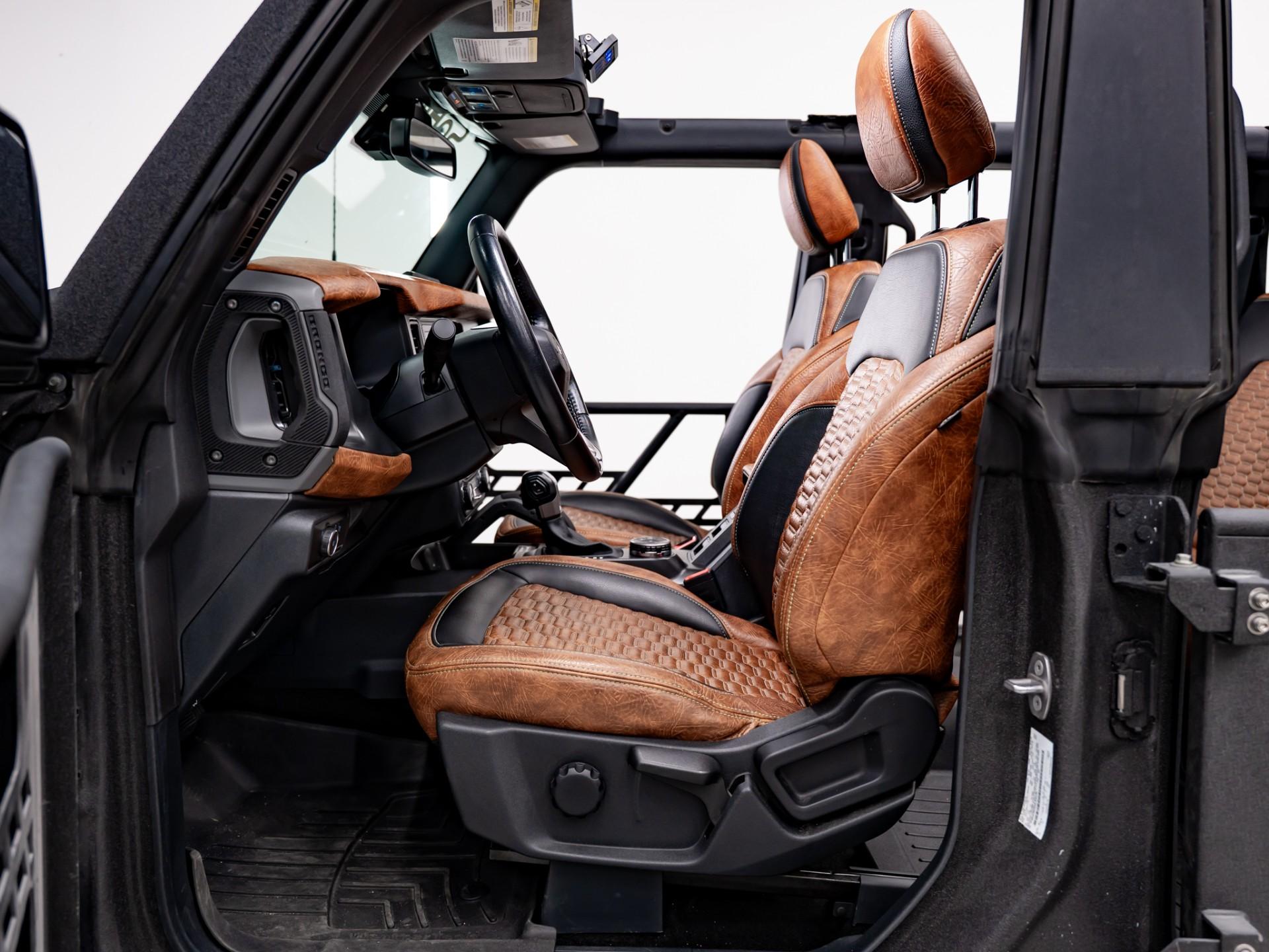 2022 FORD BRONCO 4X4 in Black, photo 30 of 60