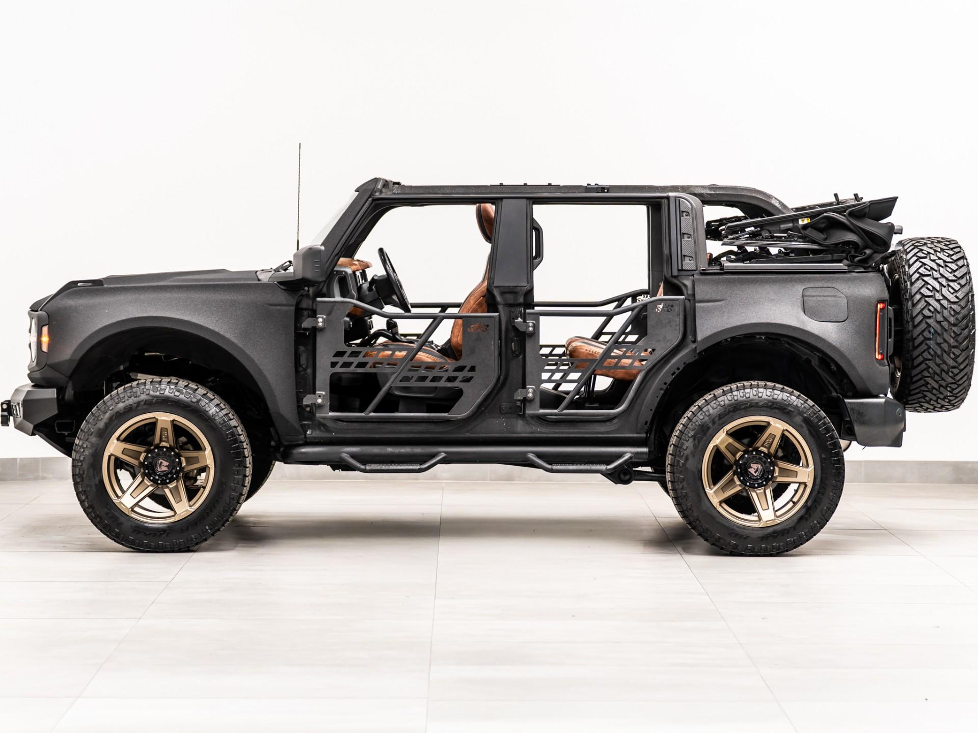 2022 FORD BRONCO 4X4 in Black, photo 26 of 60