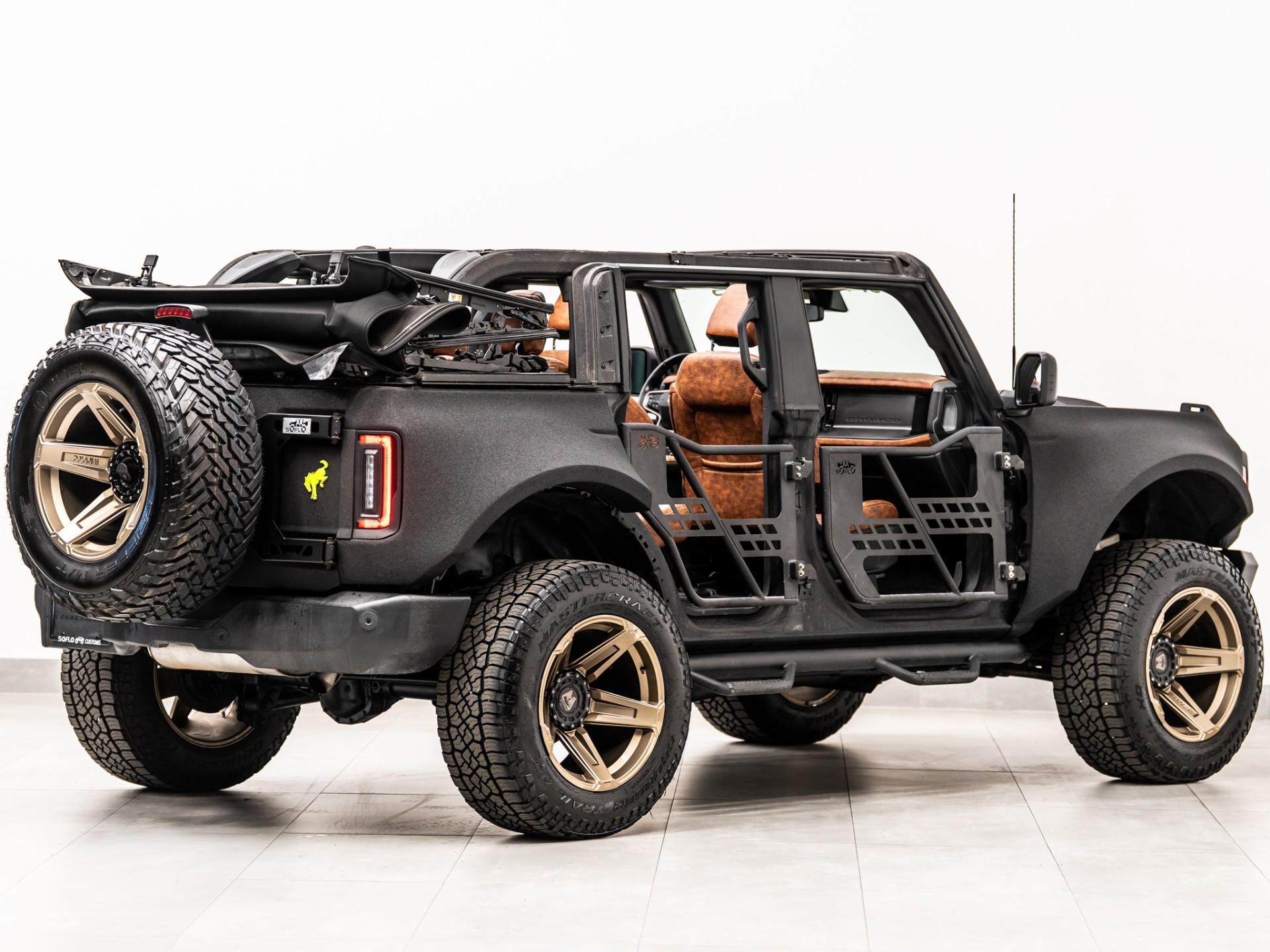 2022 FORD BRONCO 4X4 in Black, photo 25 of 60