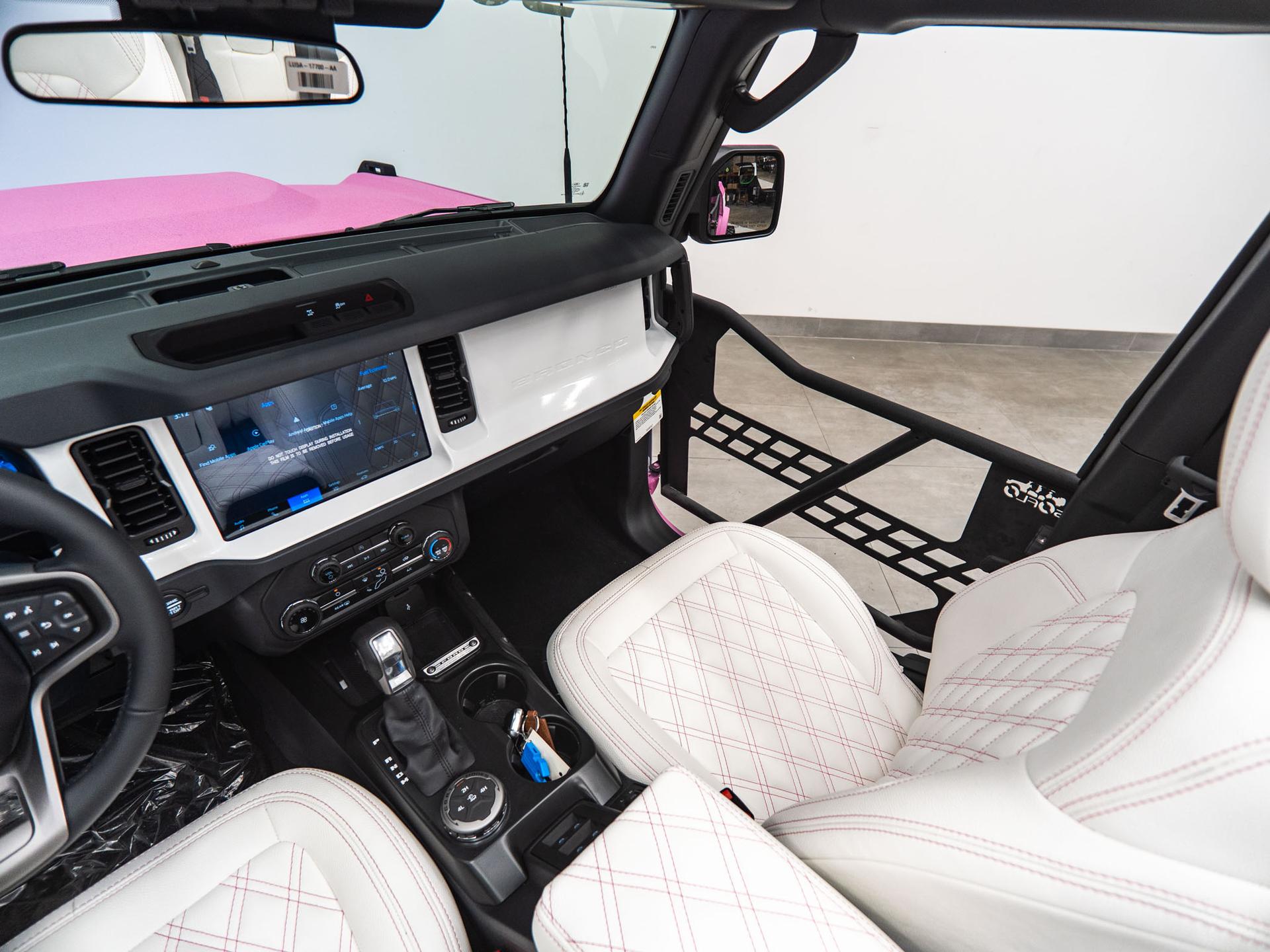 2026 FORD BRONCO 4X4 in Pink, photo 18 of 60