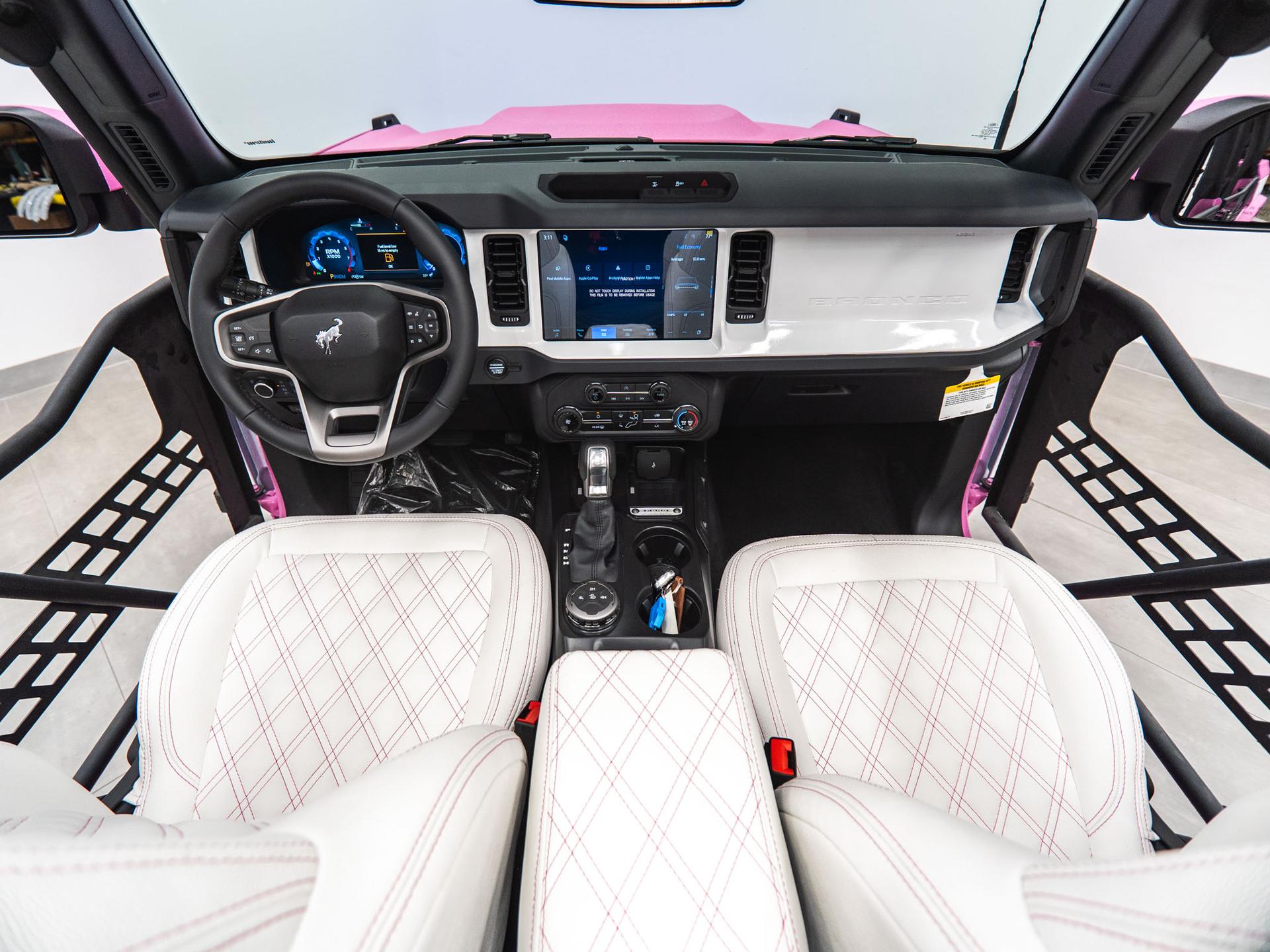 2026 FORD BRONCO 4X4 in Pink, photo 2 of 60
