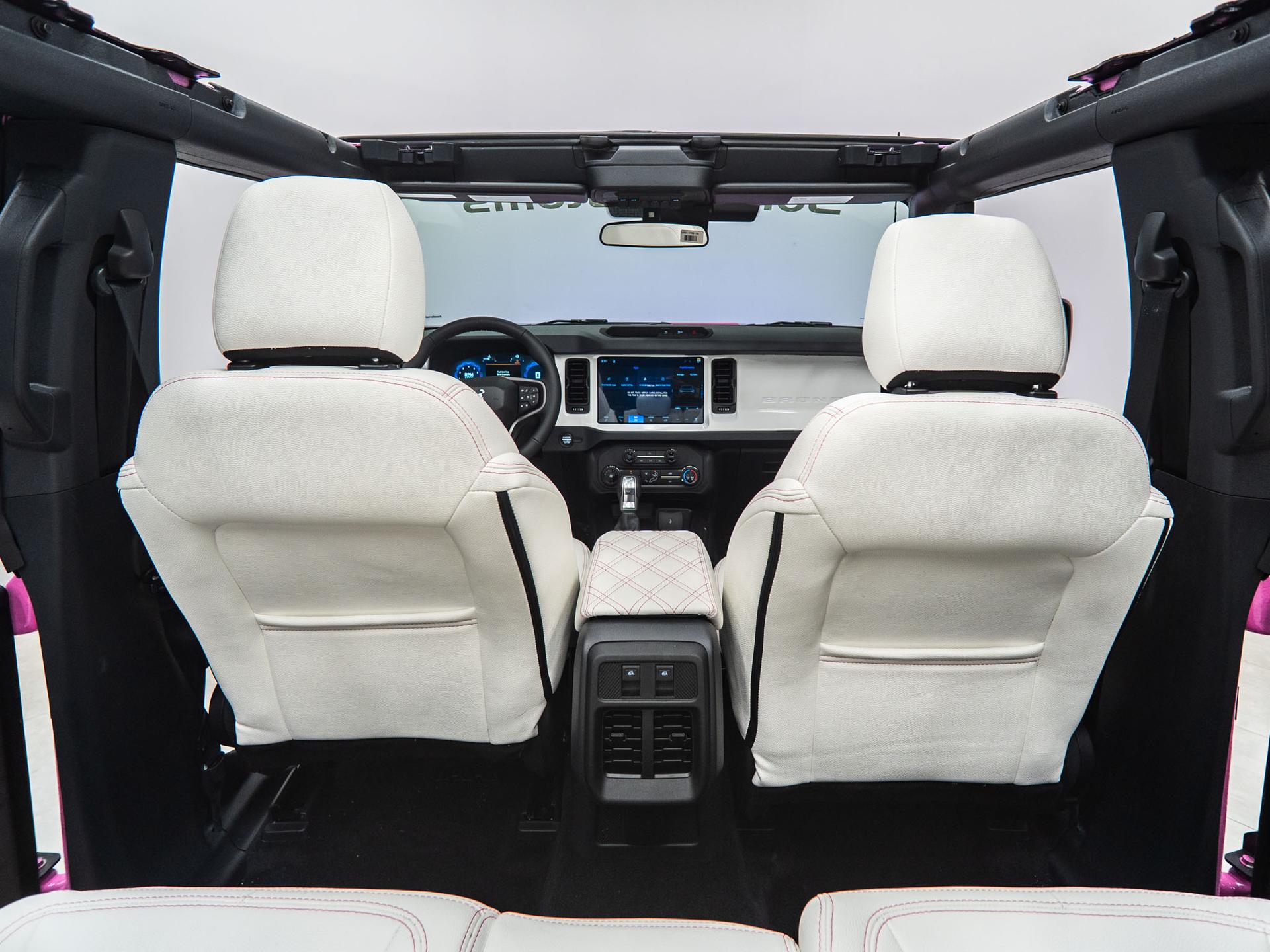 2026 FORD BRONCO 4X4 in Pink, photo 25 of 60