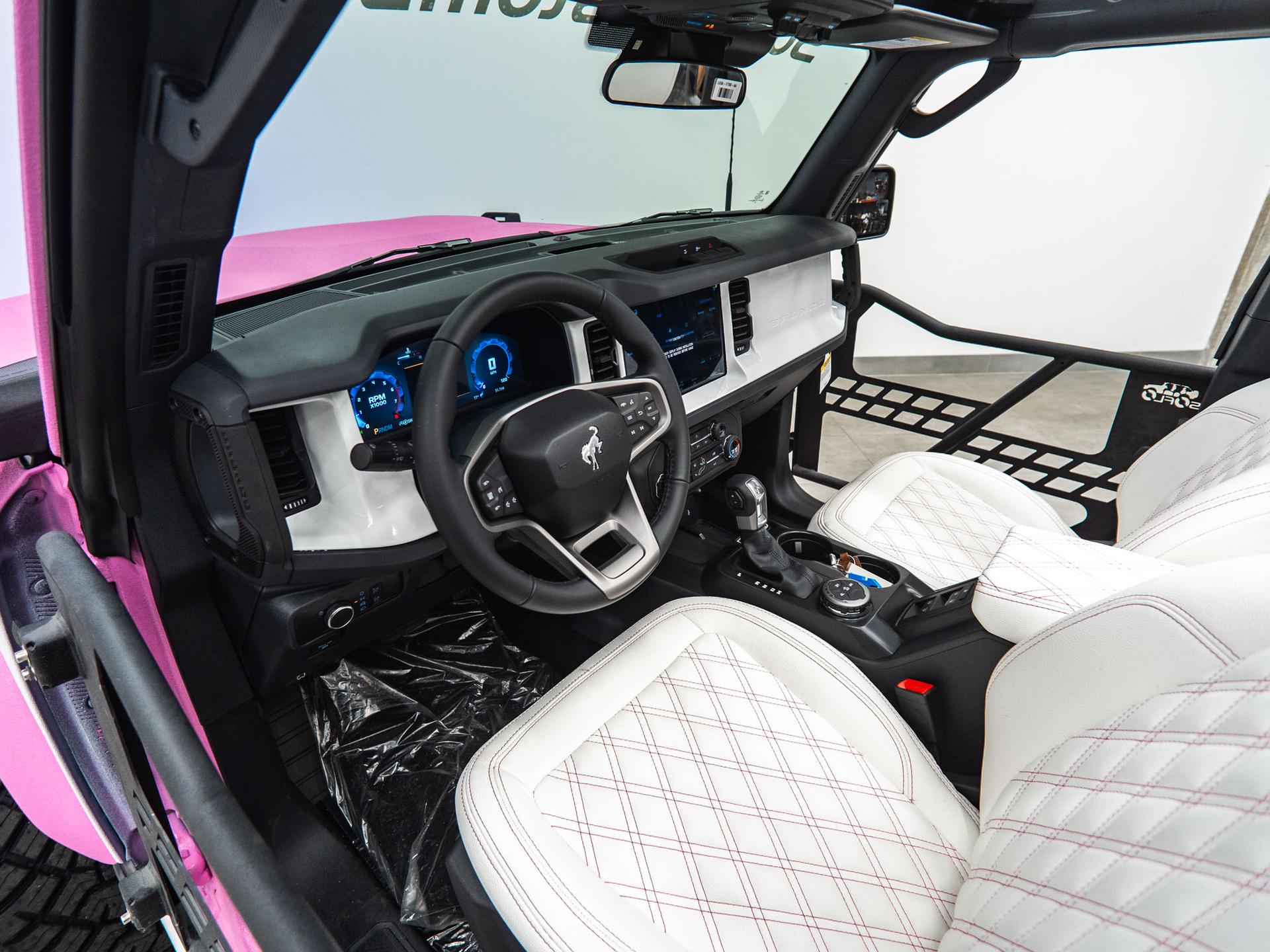 2026 FORD BRONCO 4X4 in Pink, photo 31 of 60