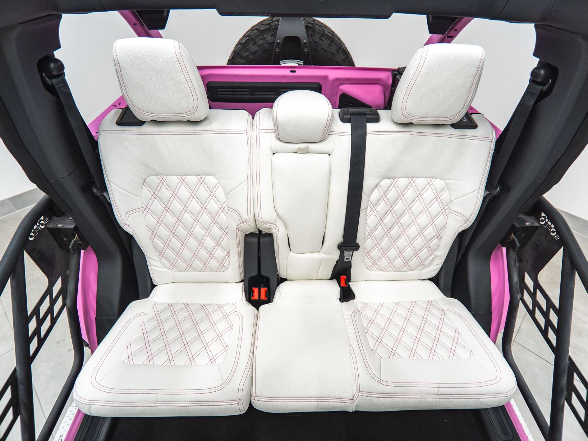 2026 FORD BRONCO 4X4 in Pink, photo 37 of 60