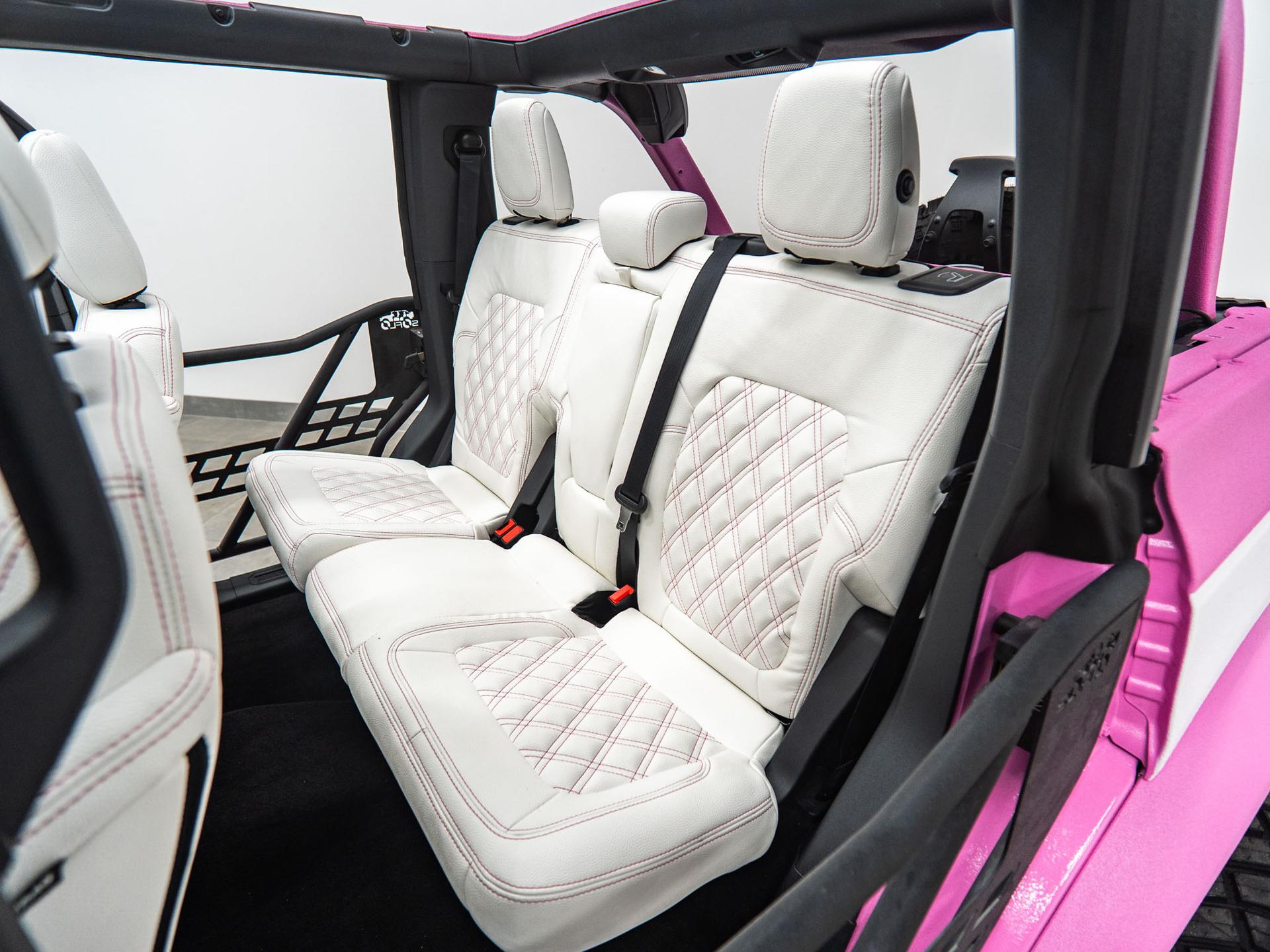 2026 FORD BRONCO 4X4 in Pink, photo 40 of 60