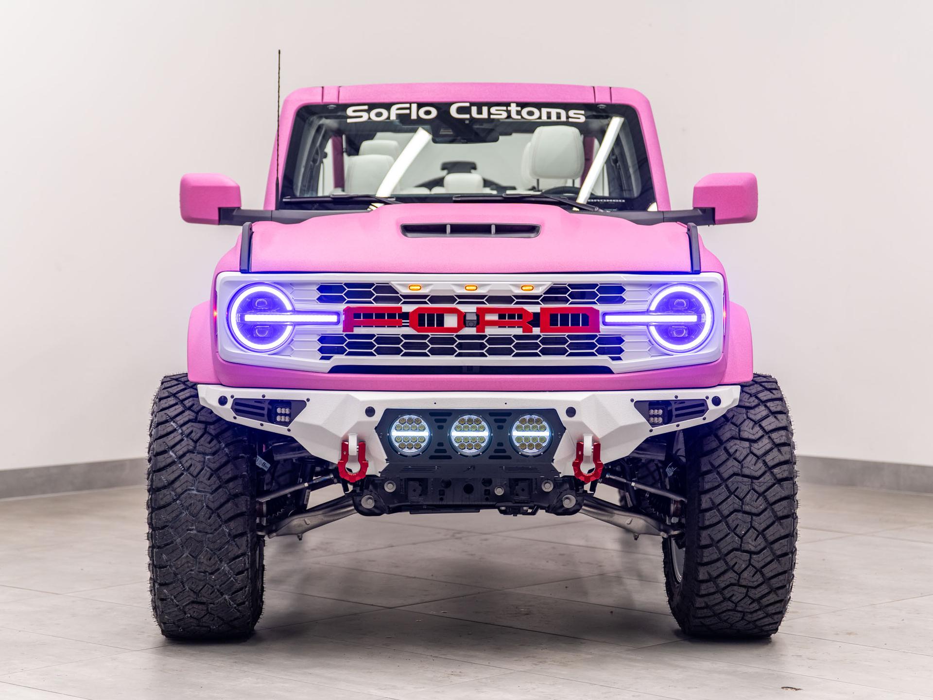 2026 FORD BRONCO 4X4 in Pink, photo 11 of 60
