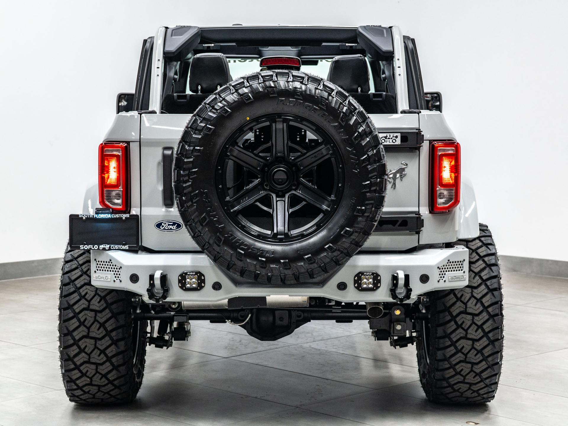 2026 FORD BRONCO 4X4 in Avalanche Gray, photo 21 of 60