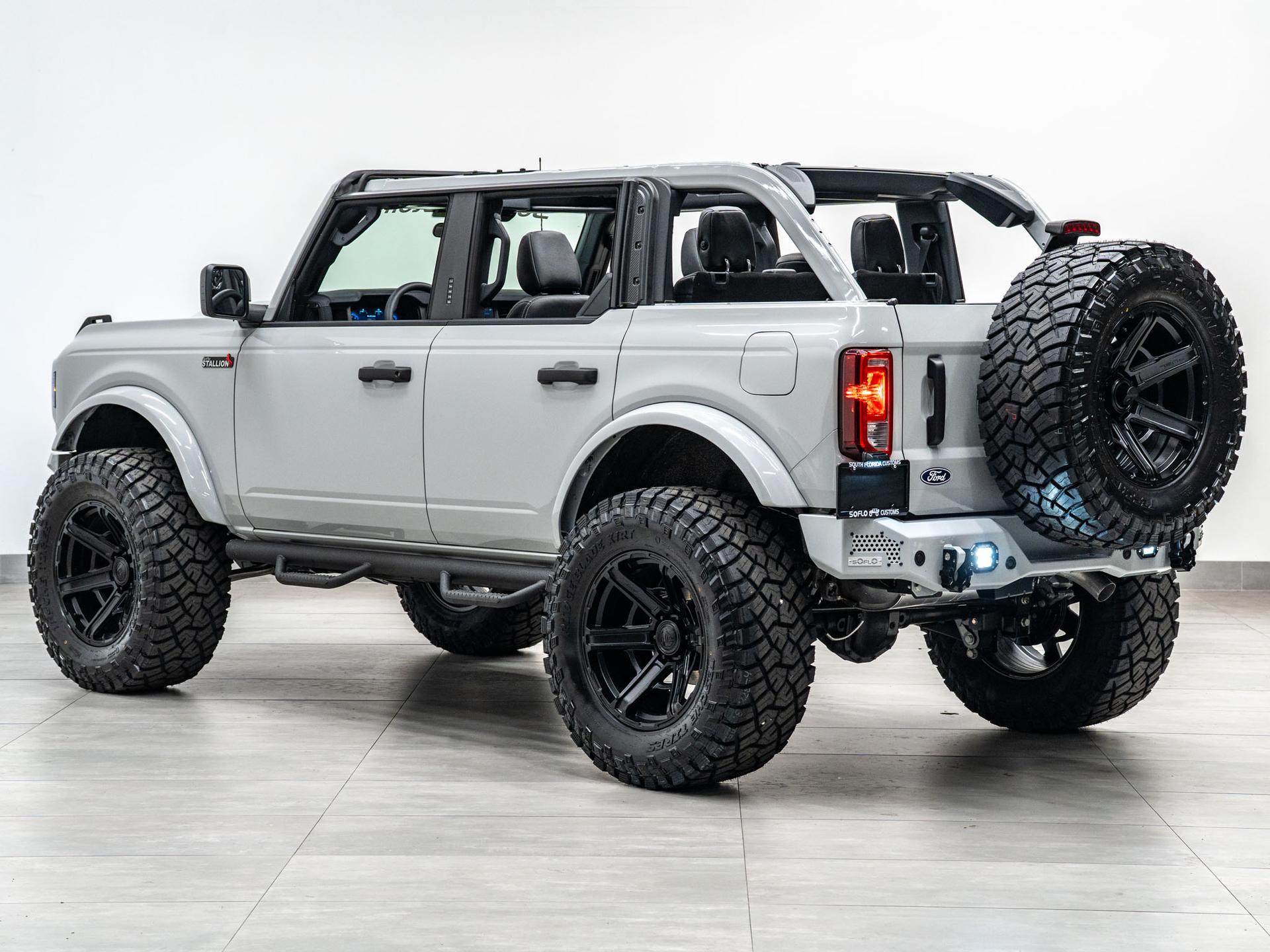 2026 FORD BRONCO 4X4 in Avalanche Gray, photo 22 of 60