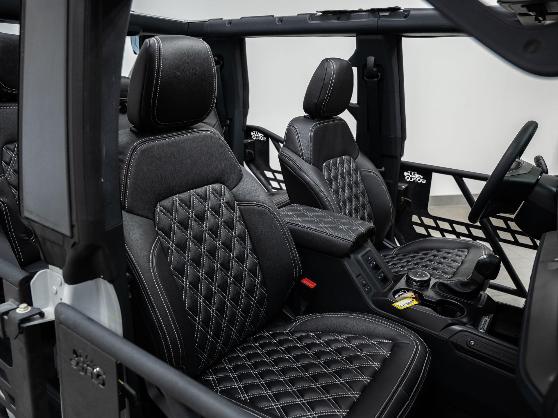2026 FORD BRONCO 4X4 in Avalanche Gray, photo 42 of 60