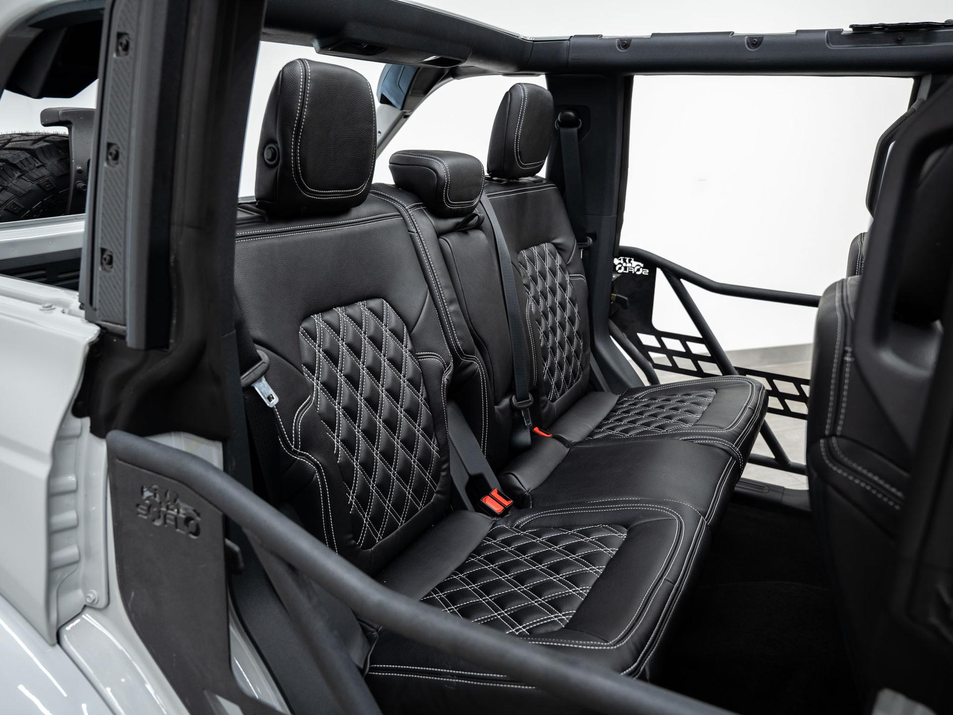 2026 FORD BRONCO 4X4 in Avalanche Gray, photo 43 of 60
