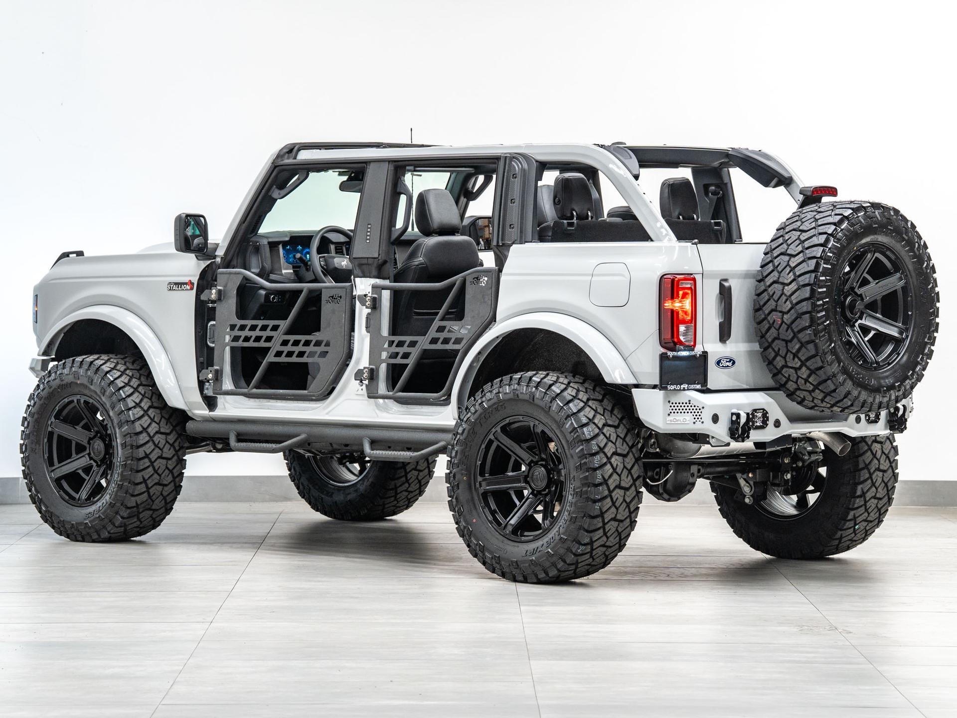 2026 FORD BRONCO 4X4 in Avalanche Gray, photo 50 of 60