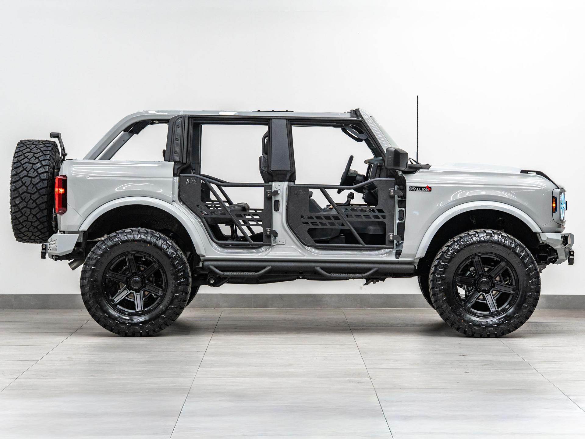 2026 FORD BRONCO 4X4 in Avalanche Gray, photo 51 of 60